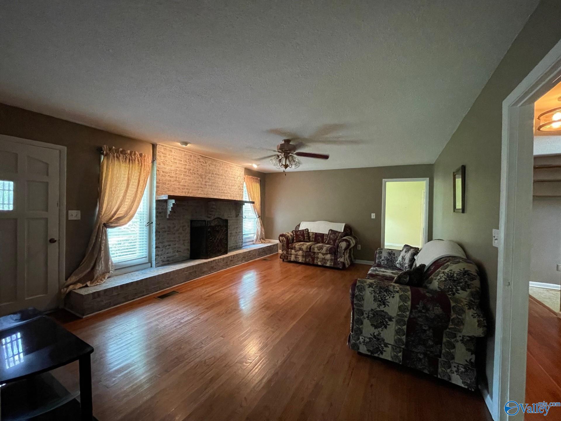 3087 County Road 214