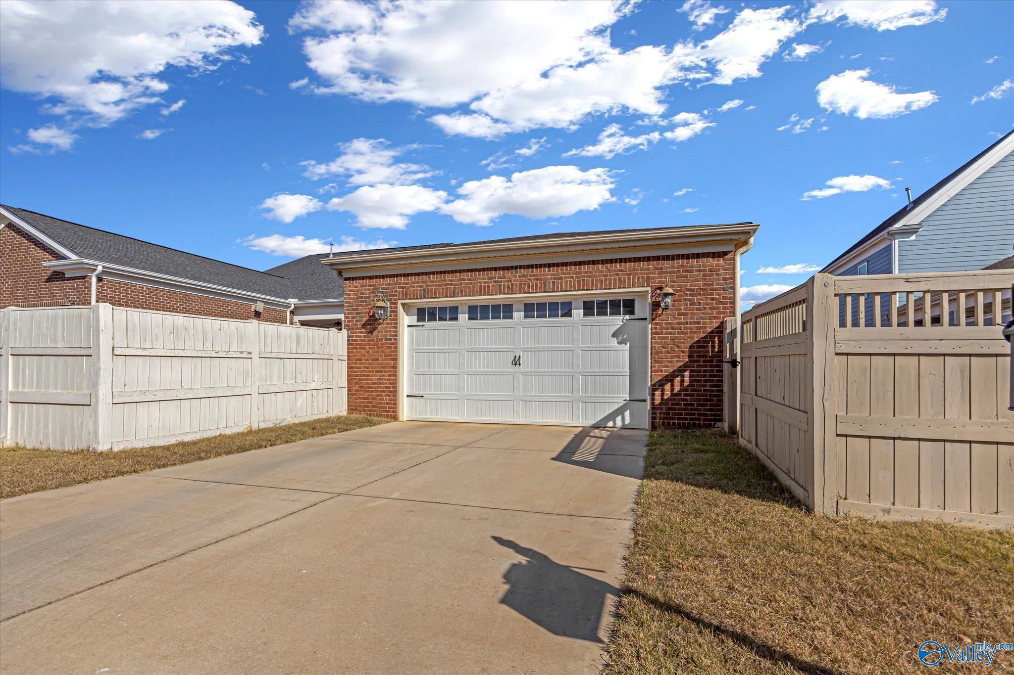 130 Bur Oak Drive