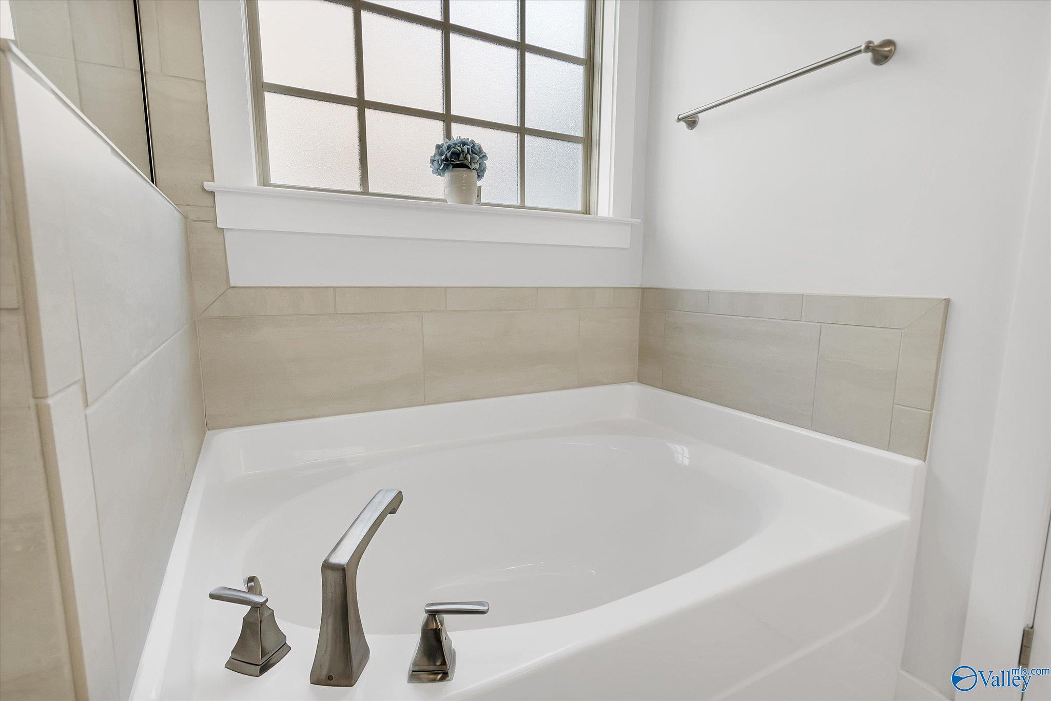 130 Bur Oak Drive