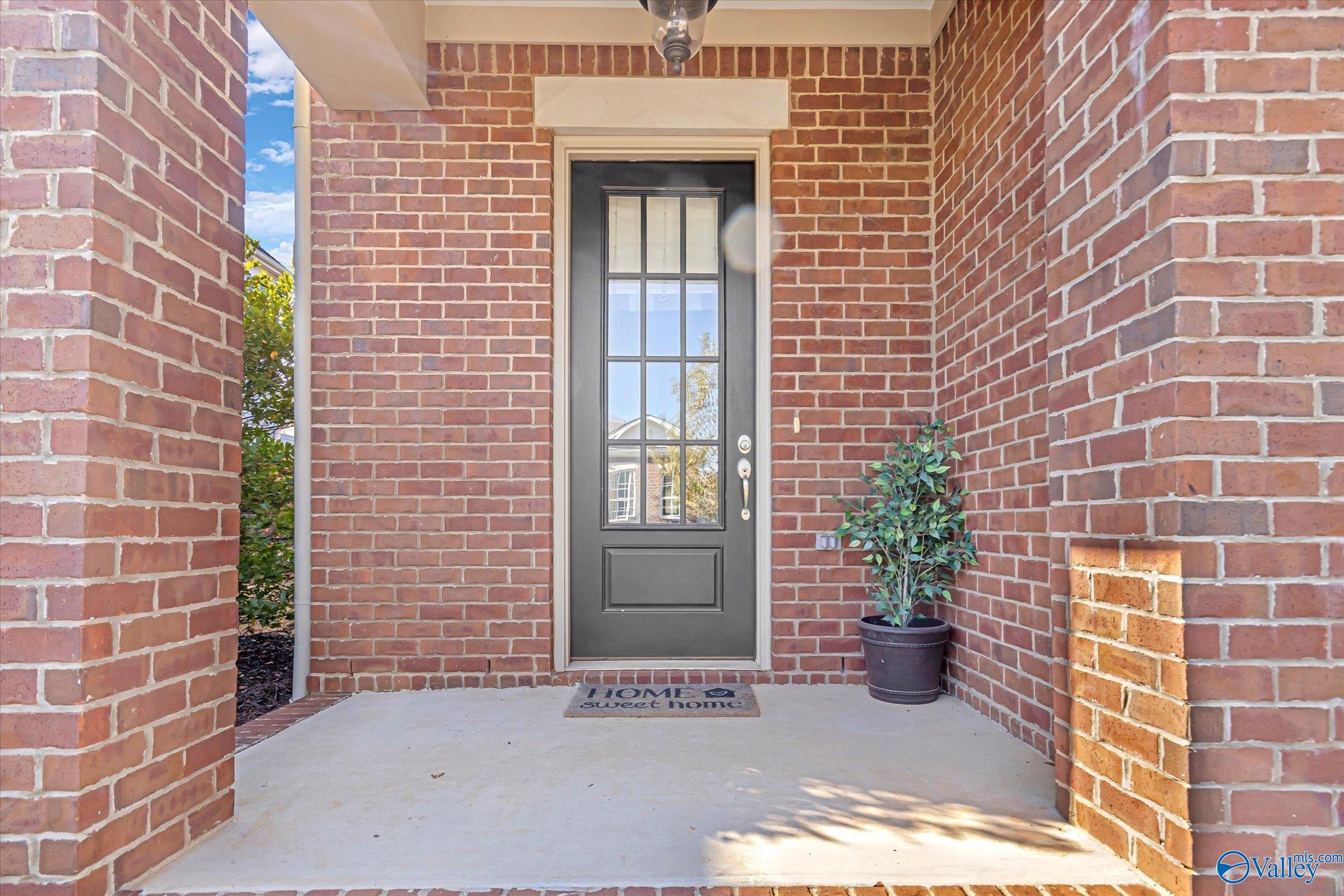 130 Bur Oak Drive