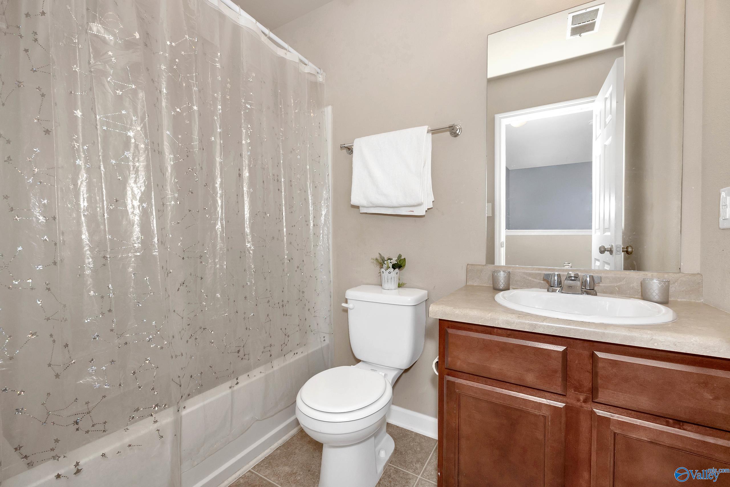 3611 Avalon Lake Drive