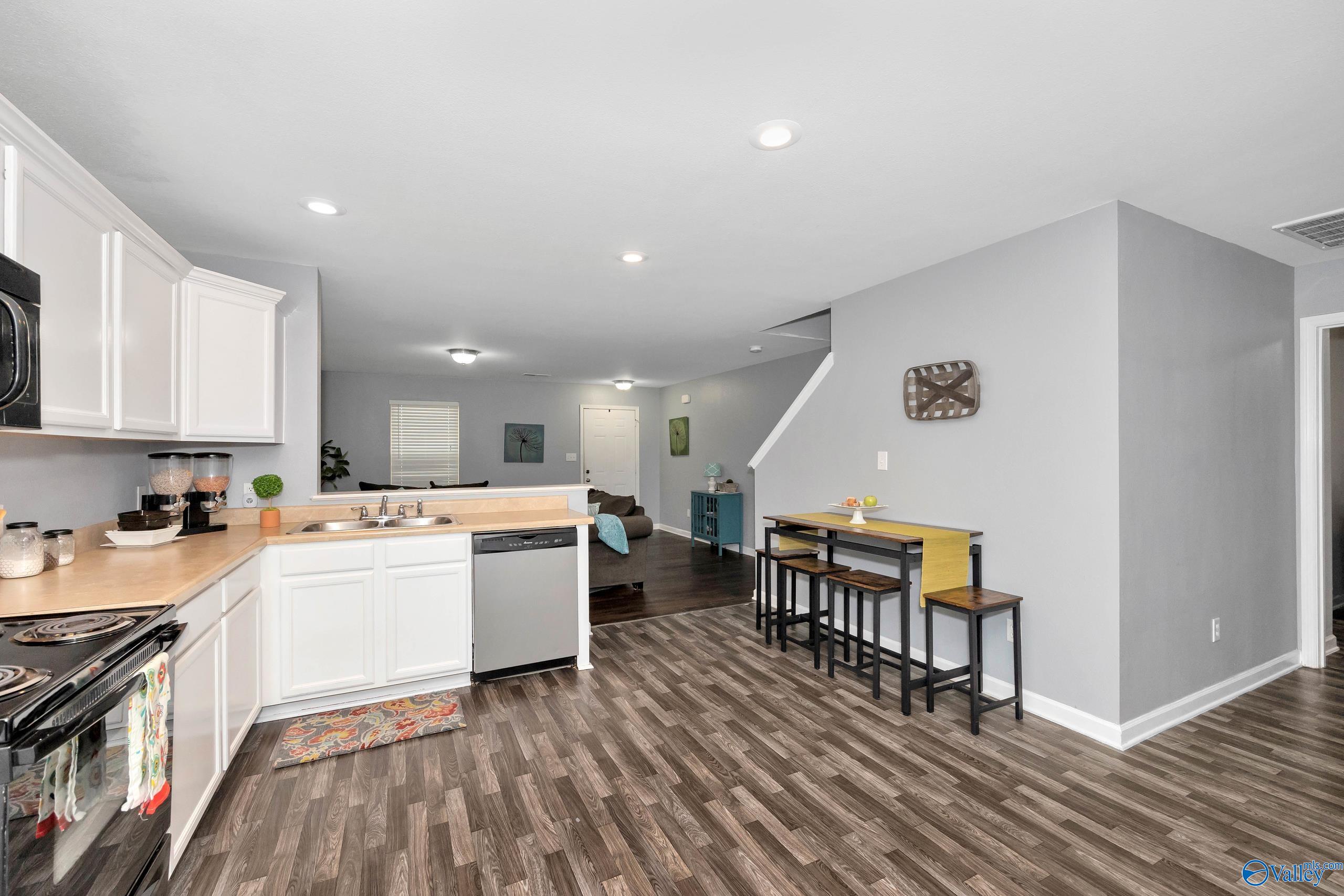 3611 Avalon Lake Drive