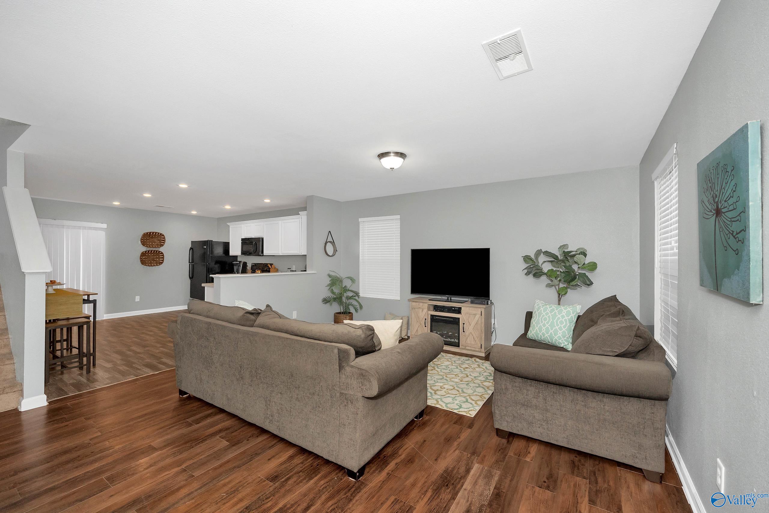 3611 Avalon Lake Drive