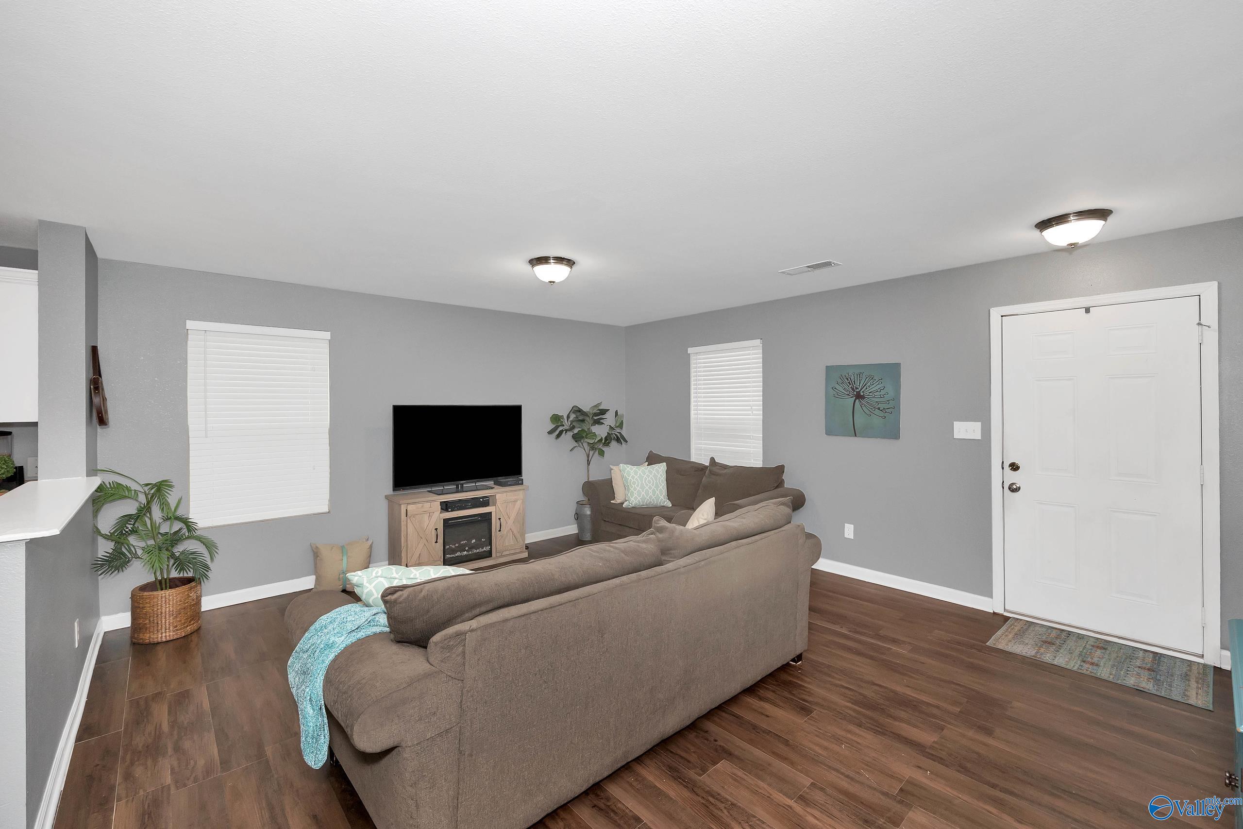 3611 Avalon Lake Drive