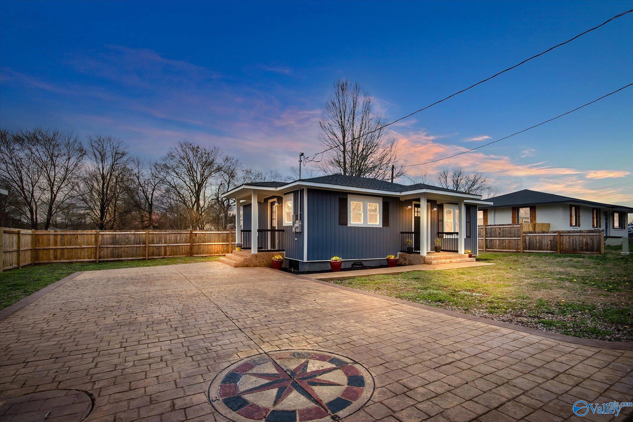 29909 2nd Avenue E