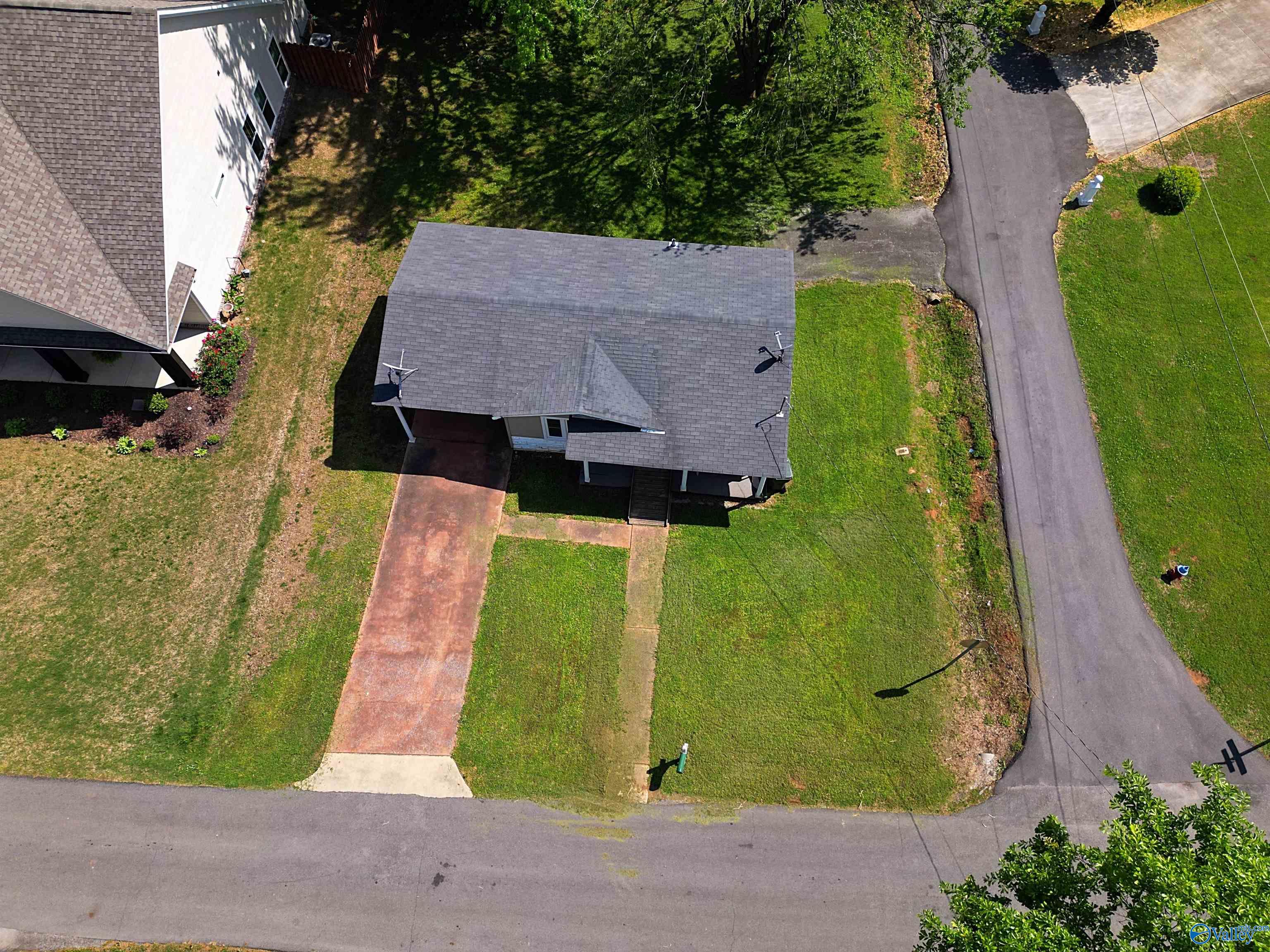 112 Arnett Street