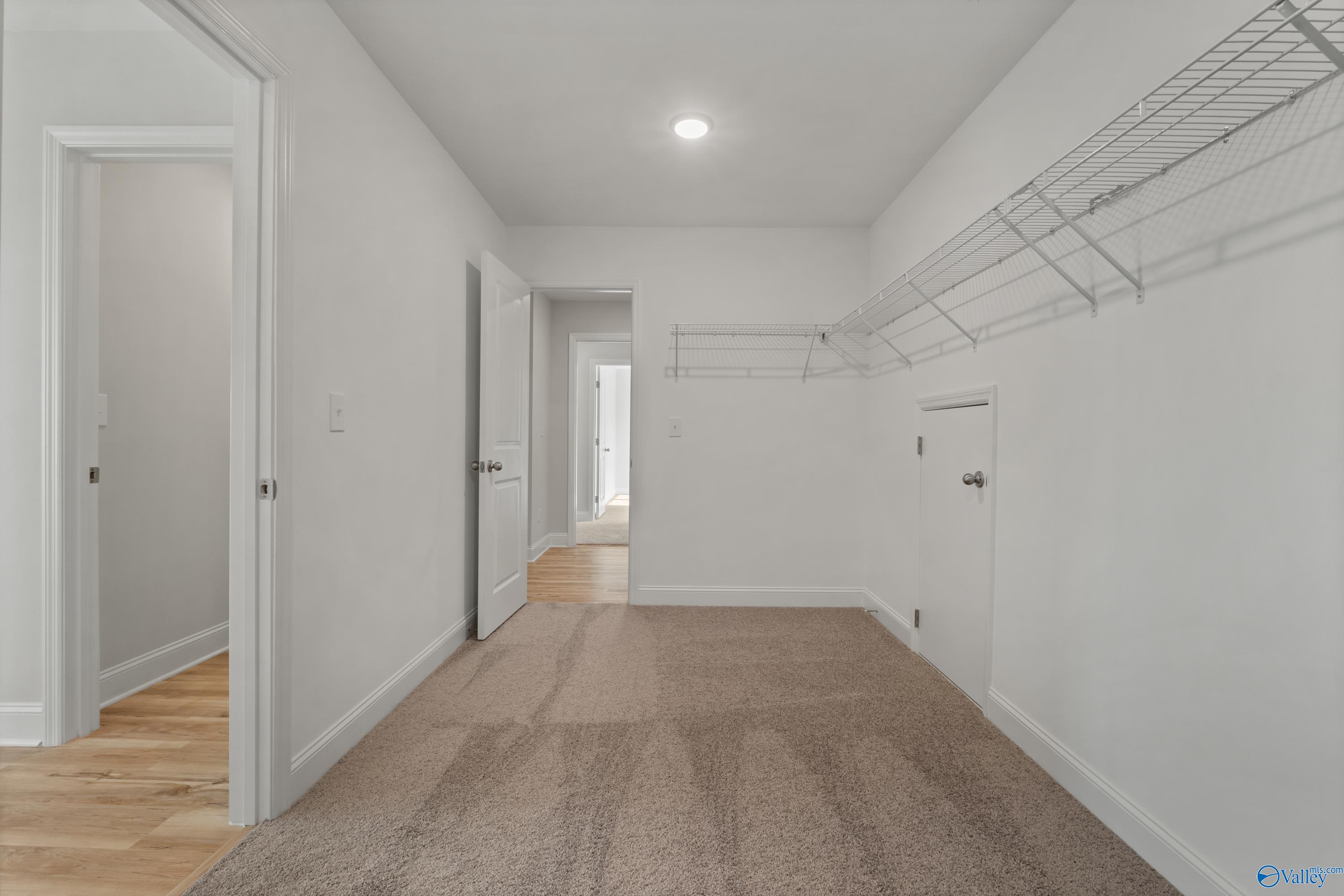 29387 Canoe Circle