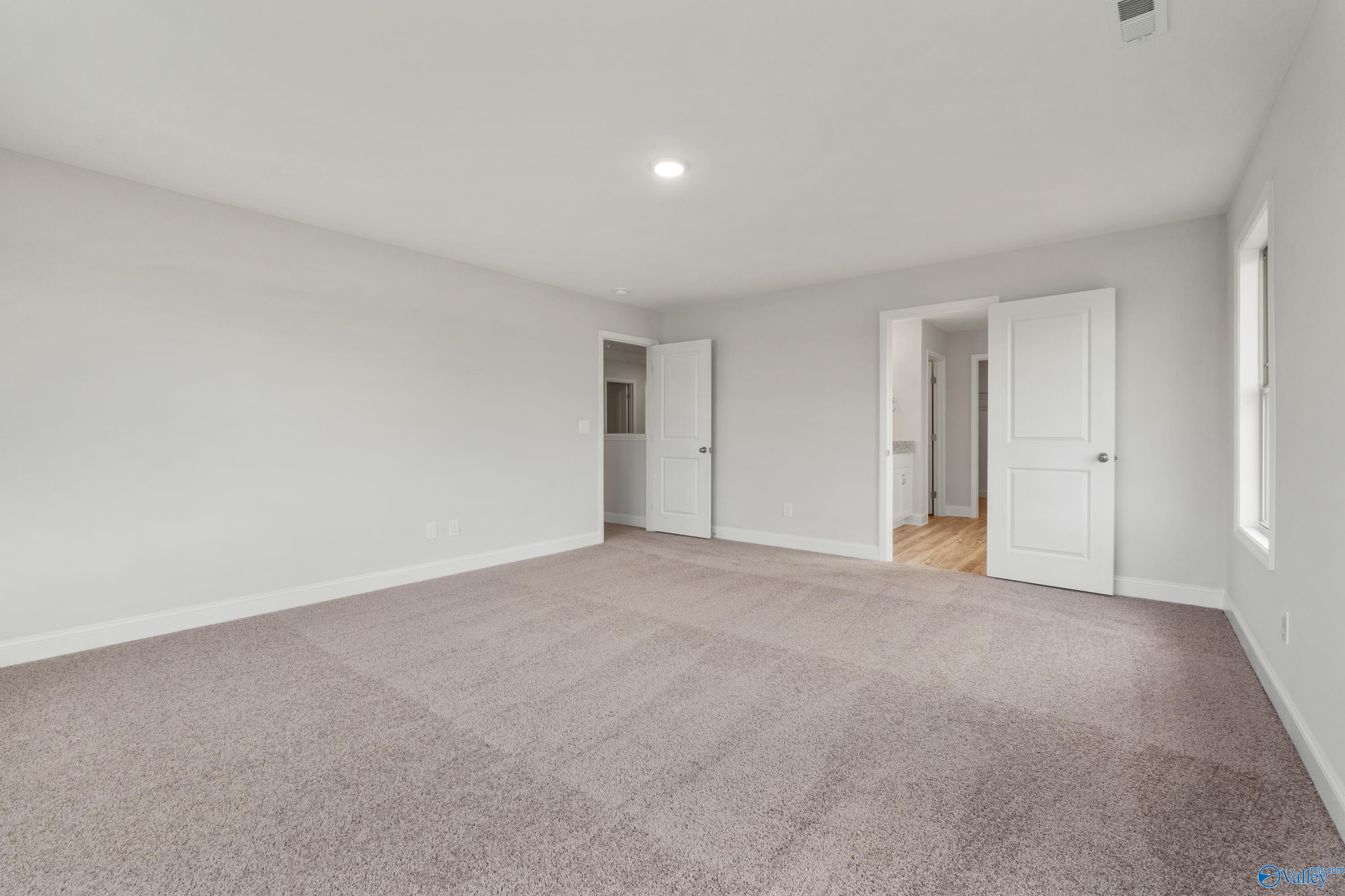 29387 Canoe Circle