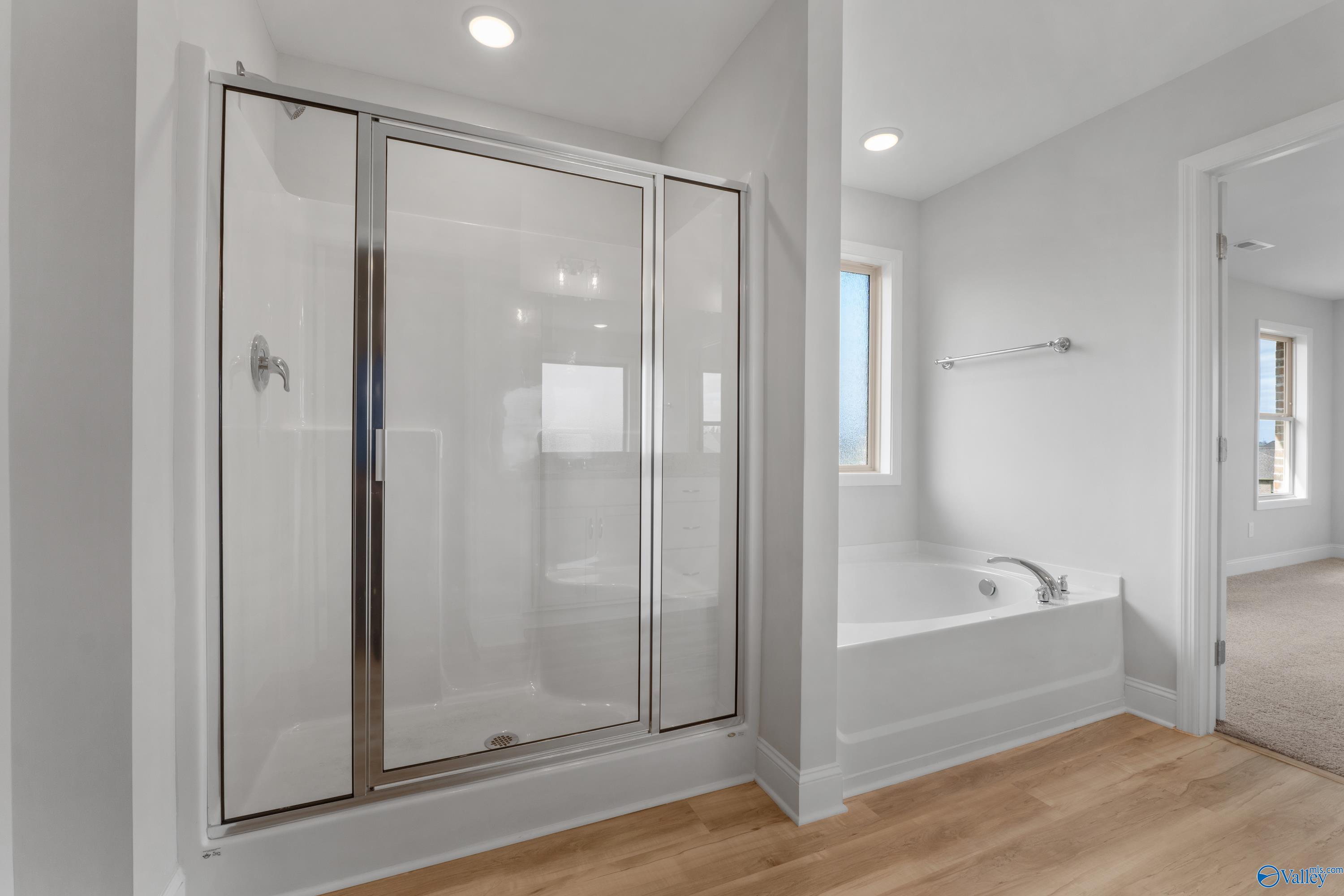 29387 Canoe Circle