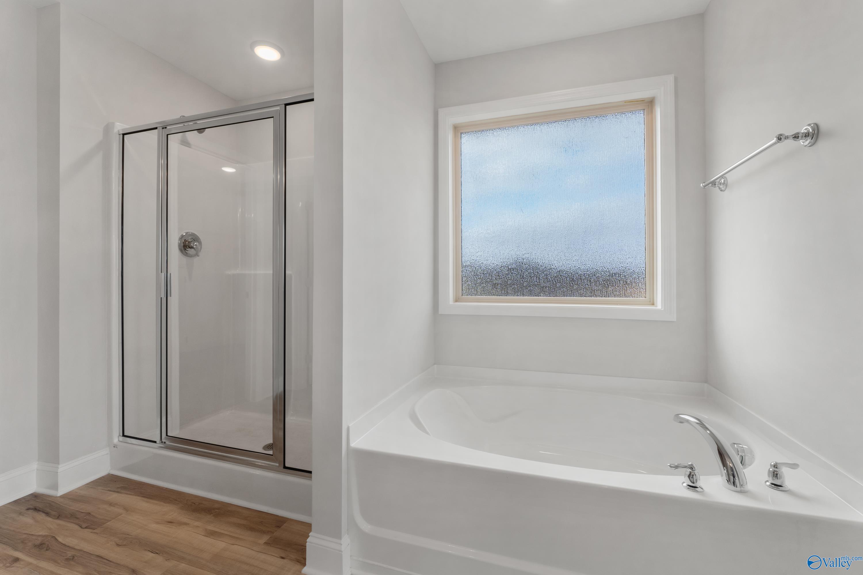 29387 Canoe Circle