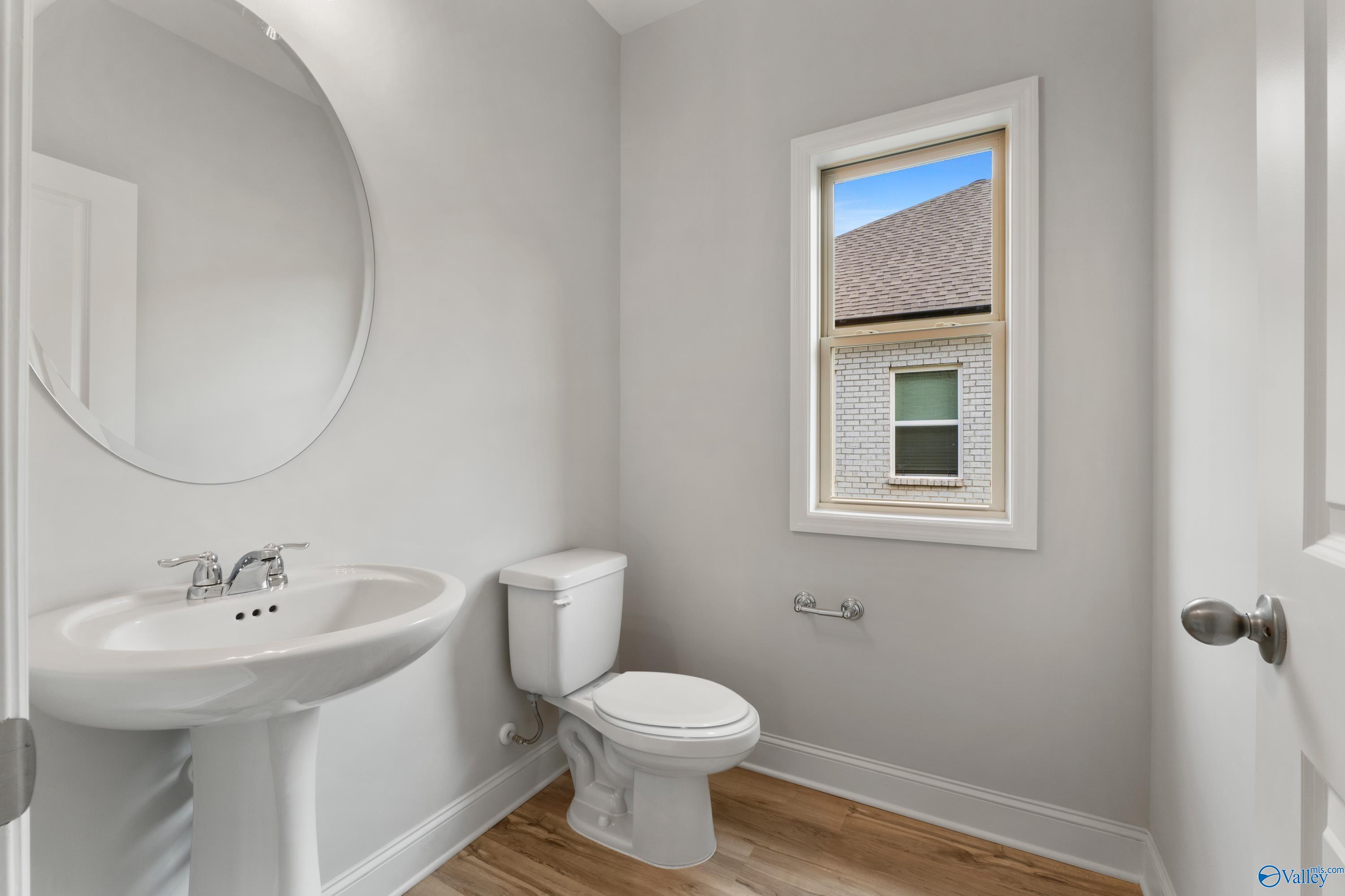 29387 Canoe Circle
