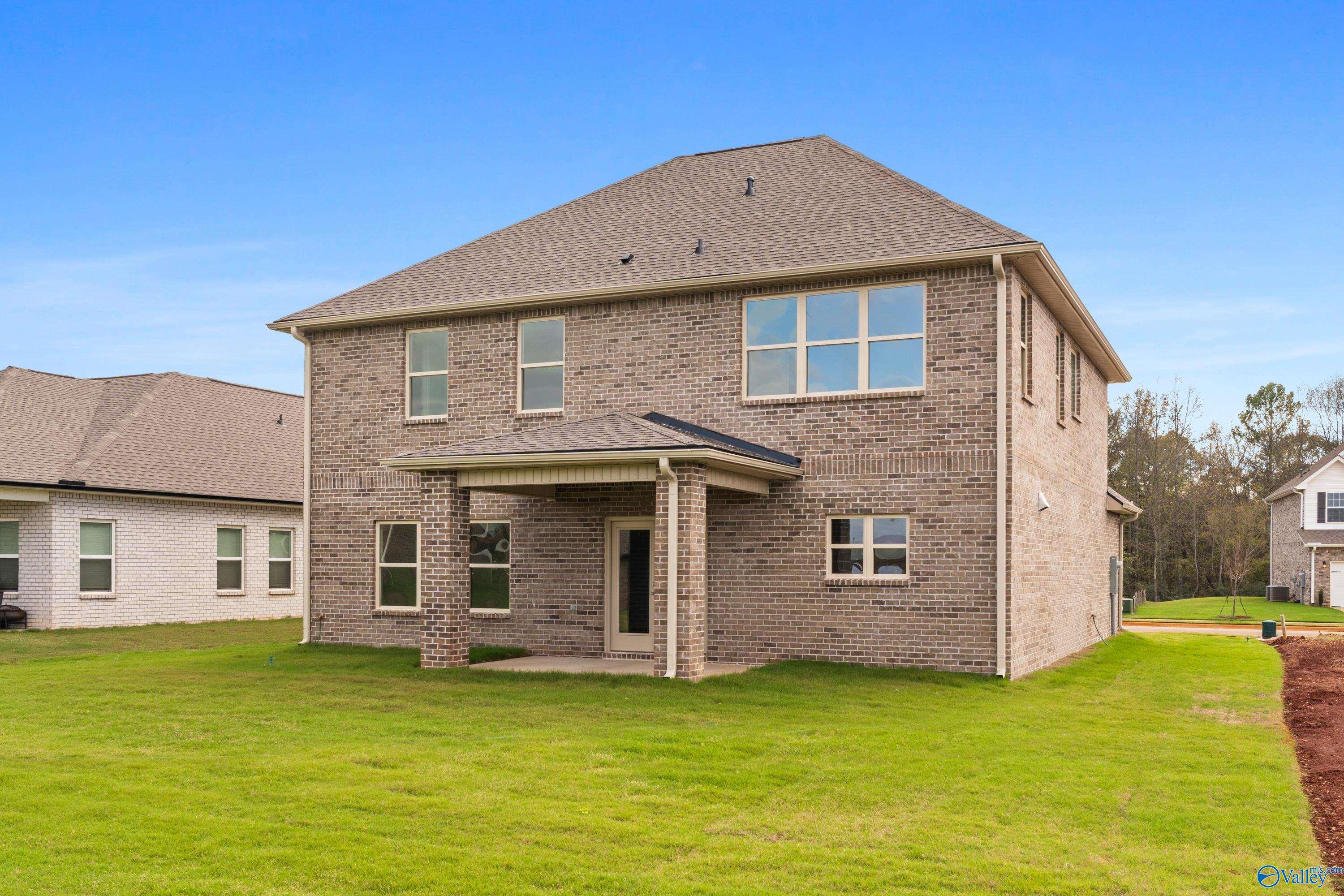 29387 Canoe Circle
