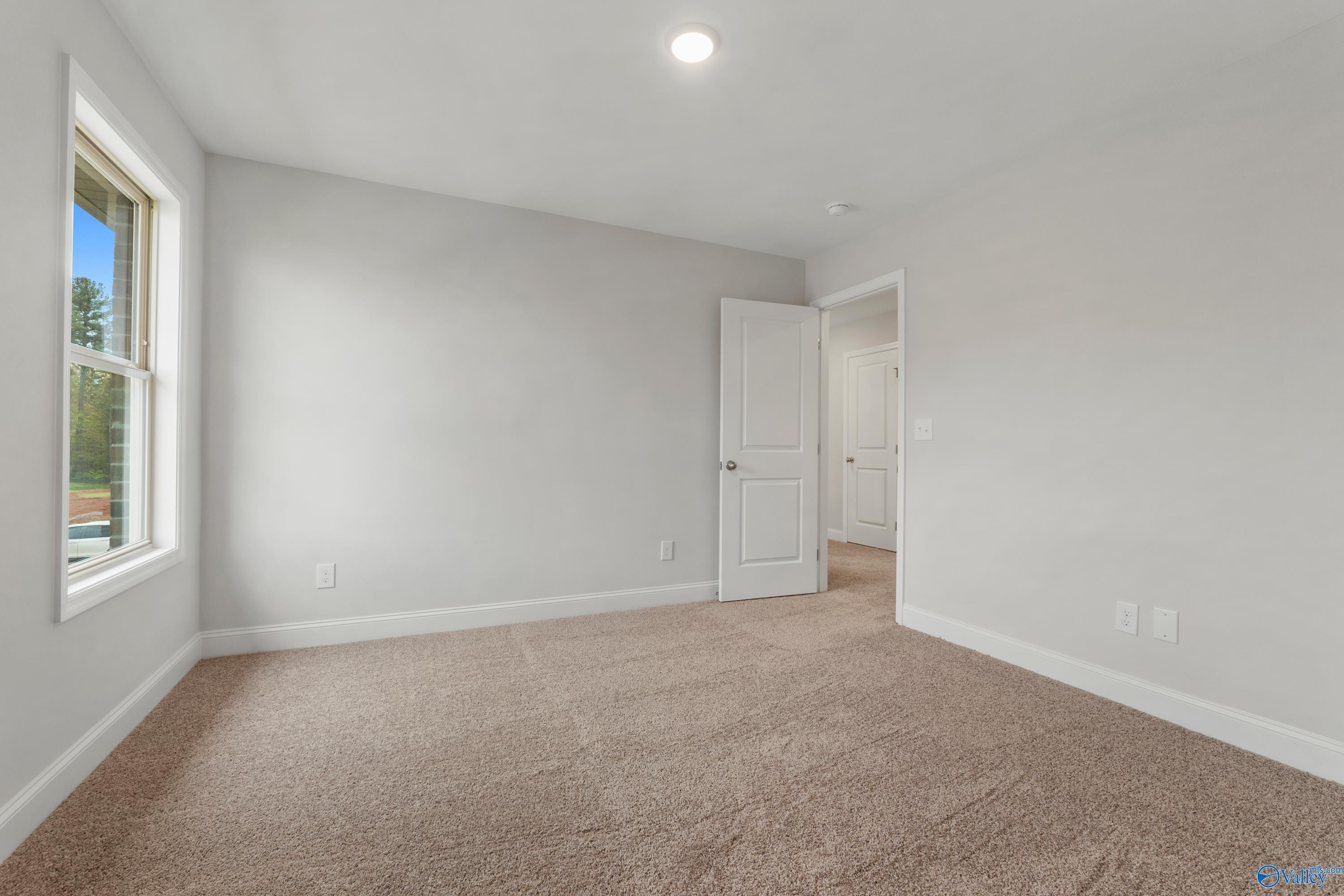29387 Canoe Circle