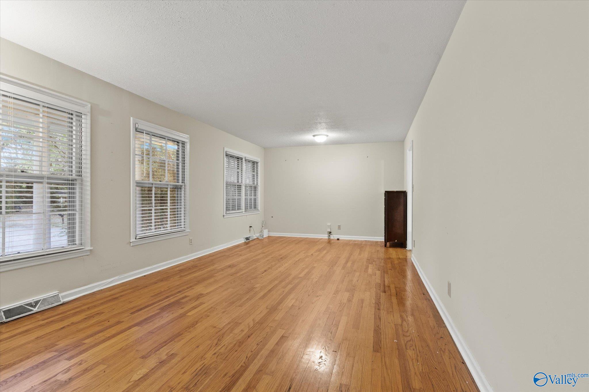 403 Hillmont Drive