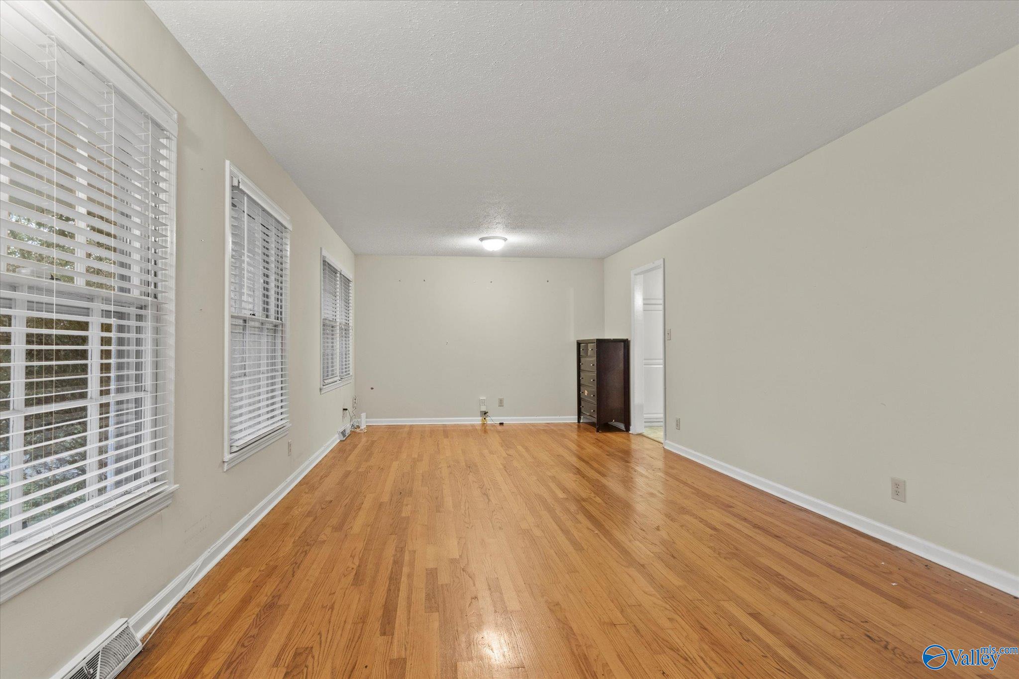 403 Hillmont Drive