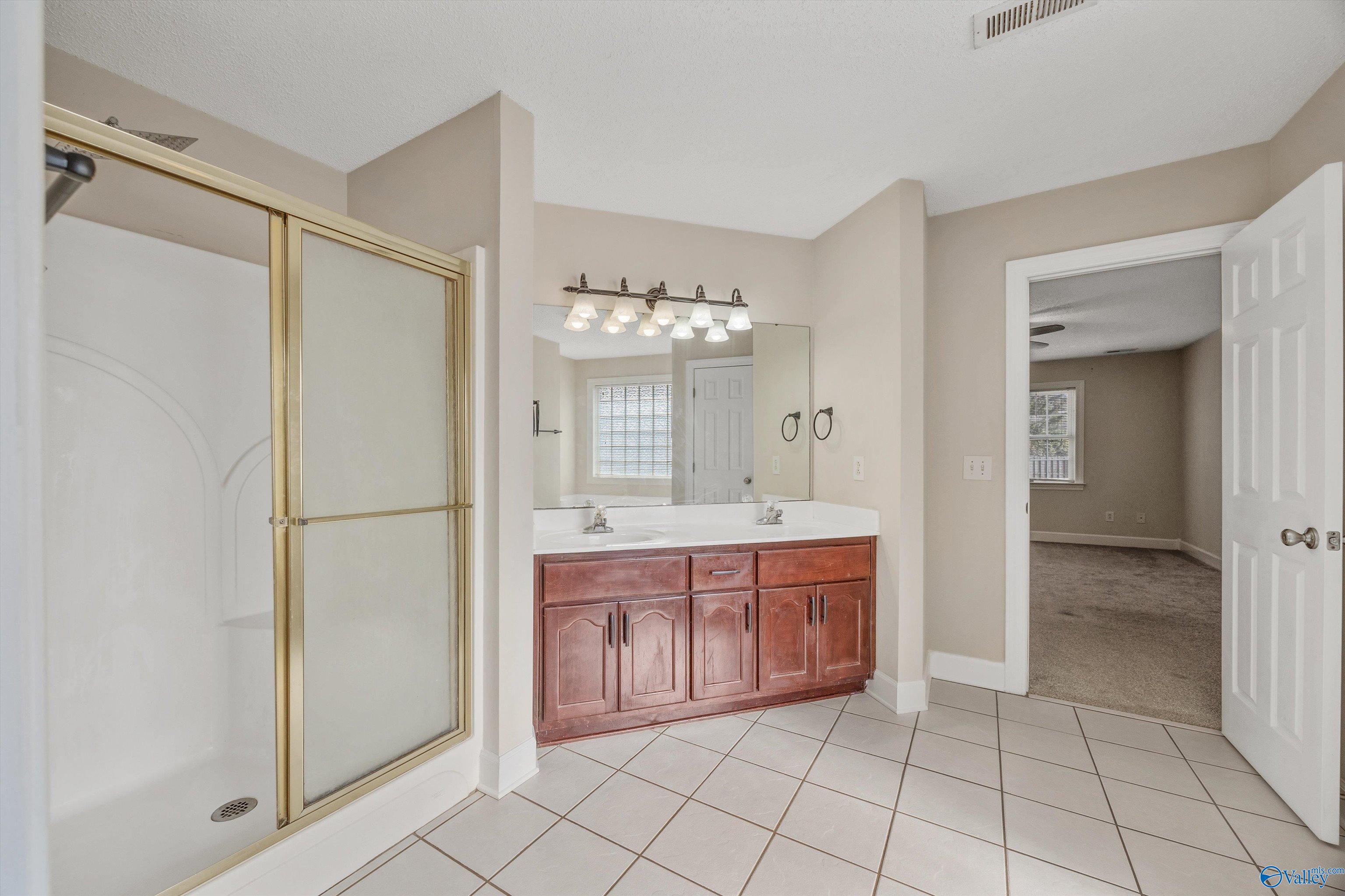 209 Vine Cliff Drive