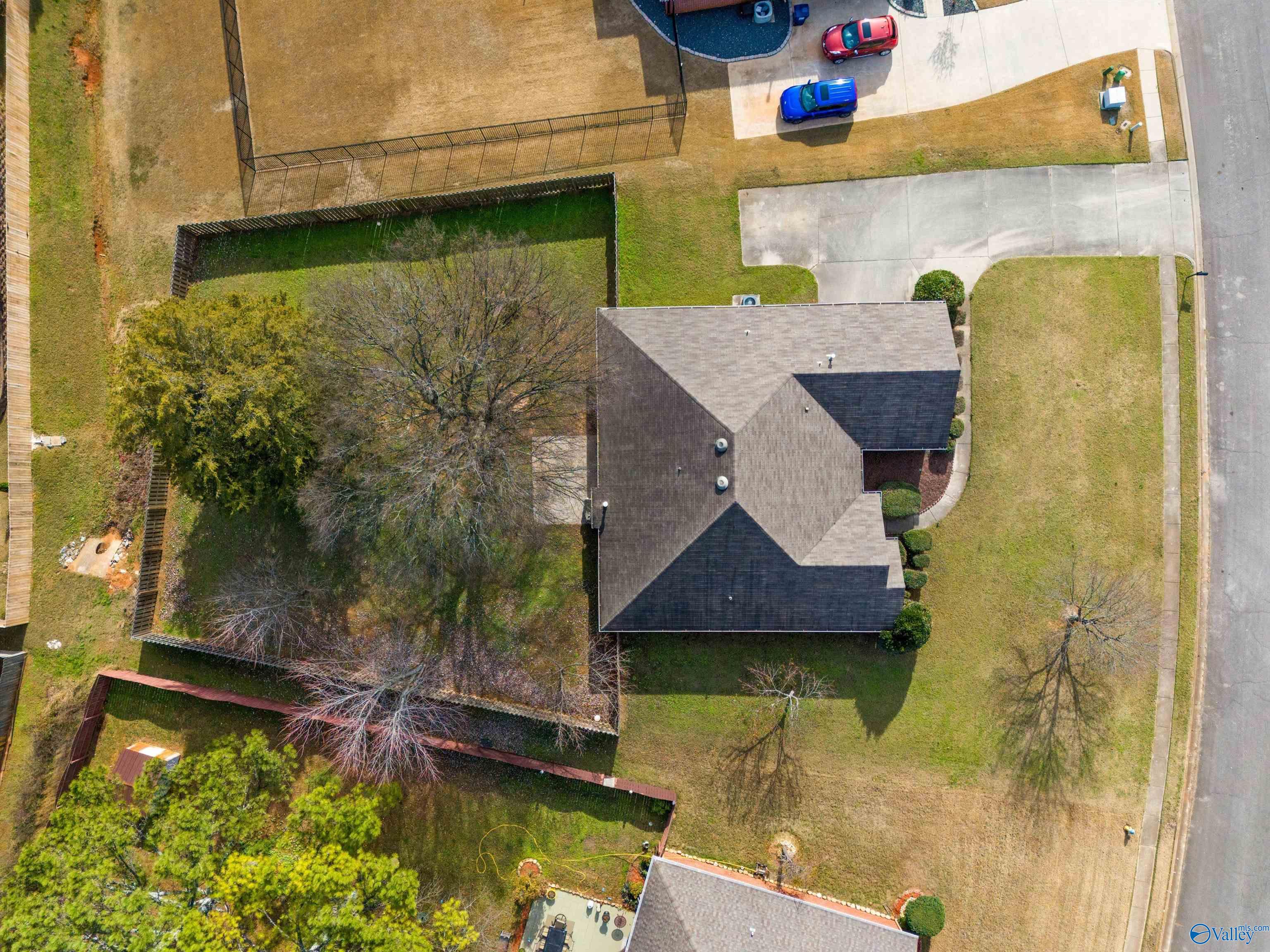 209 Vine Cliff Drive