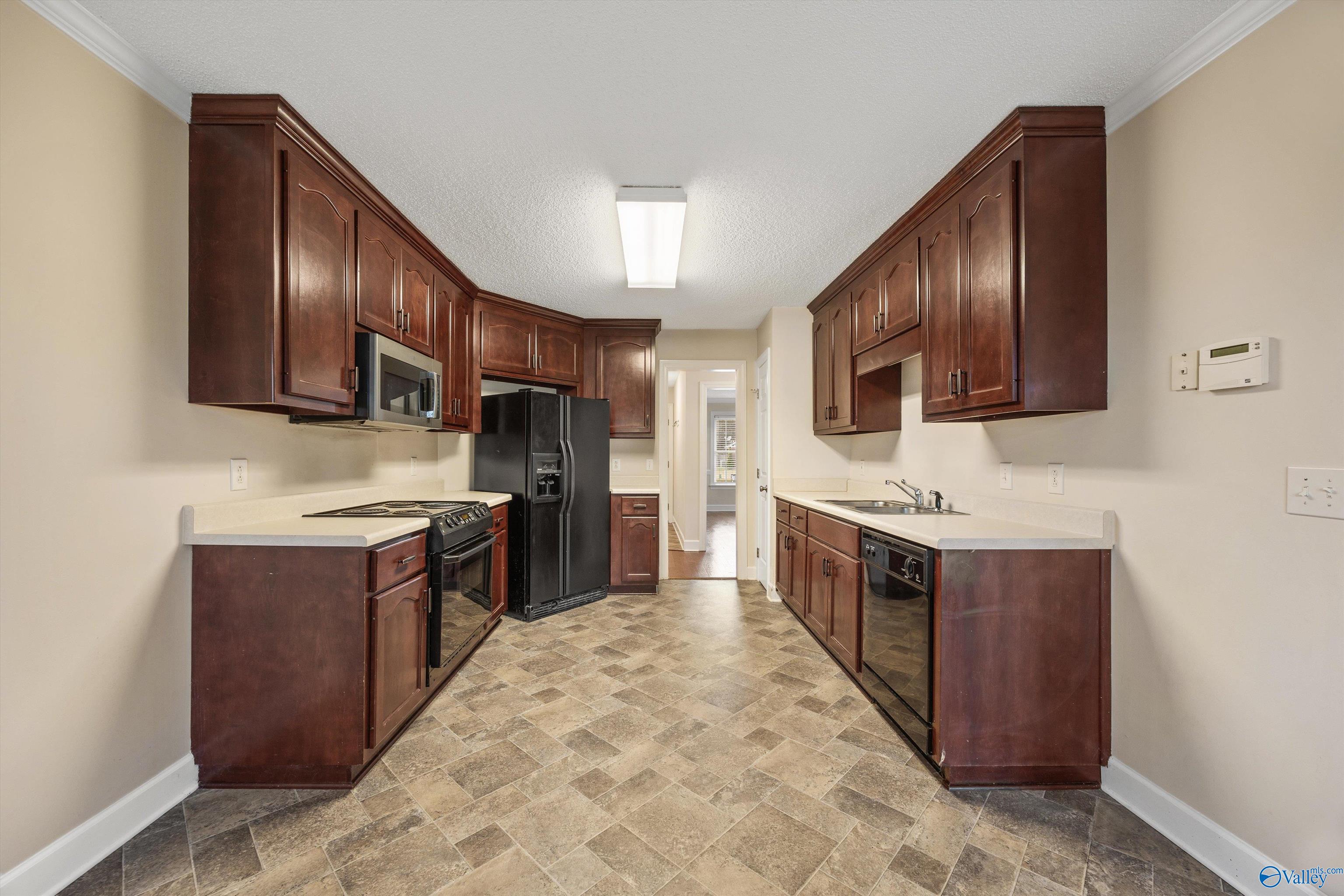209 Vine Cliff Drive