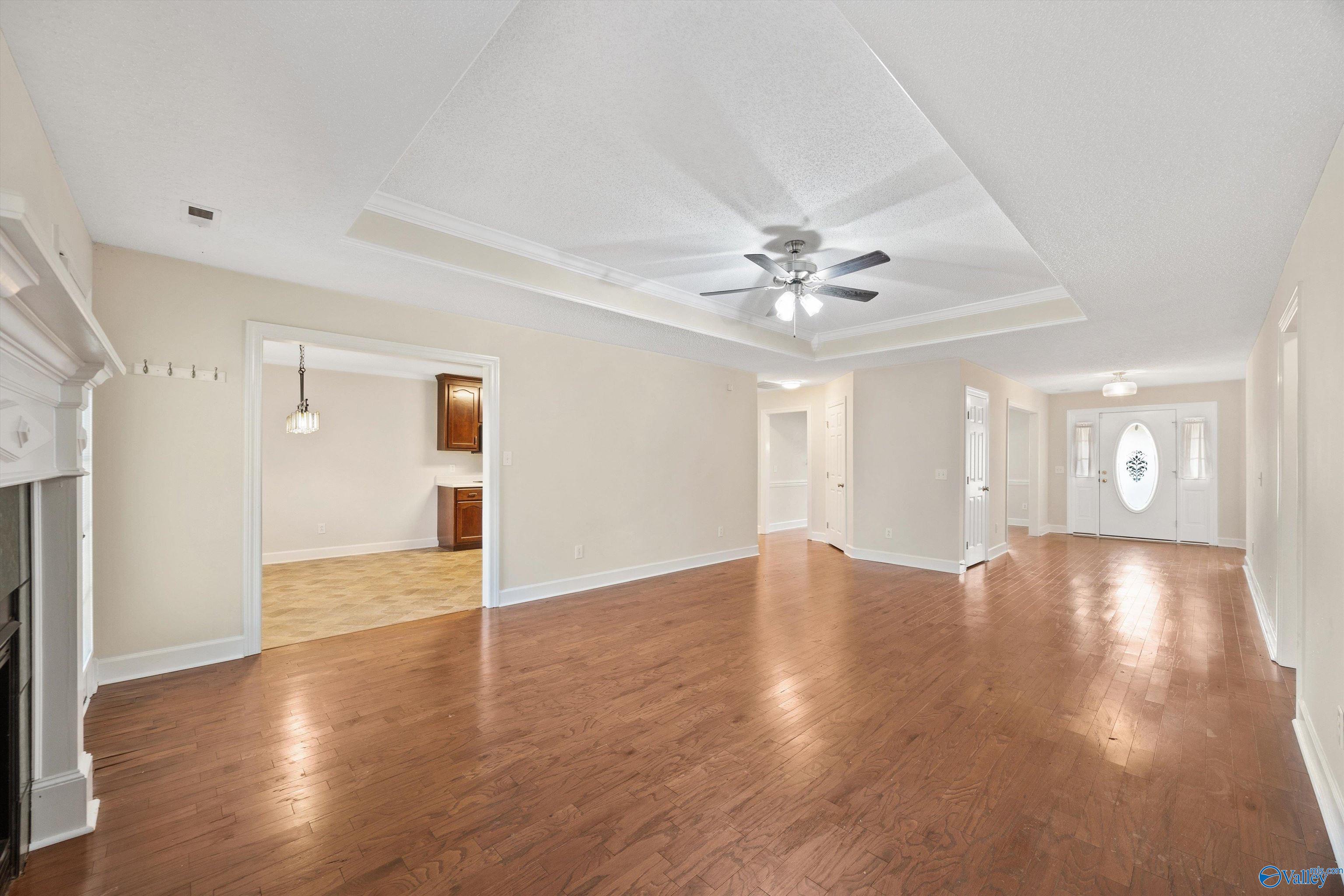 209 Vine Cliff Drive