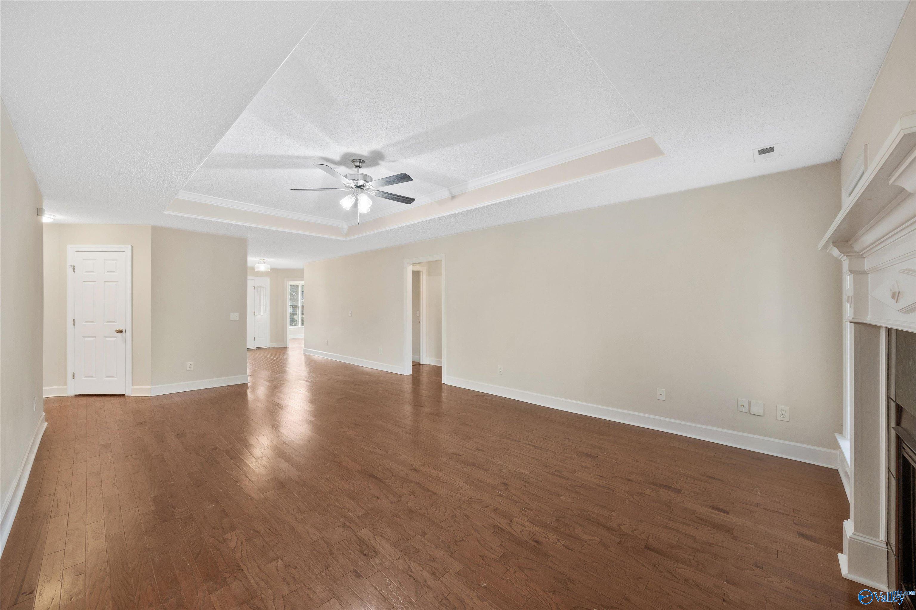 209 Vine Cliff Drive