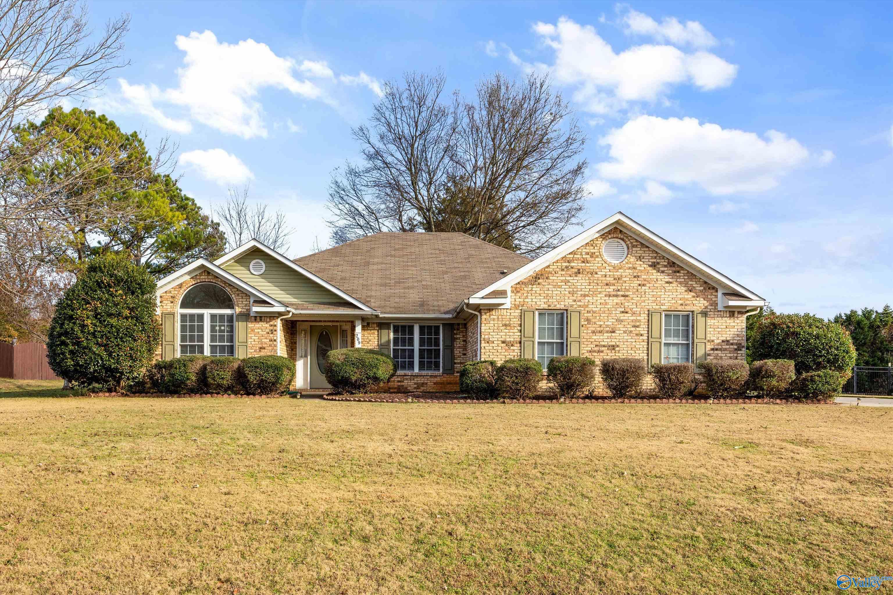 209 Vine Cliff Drive