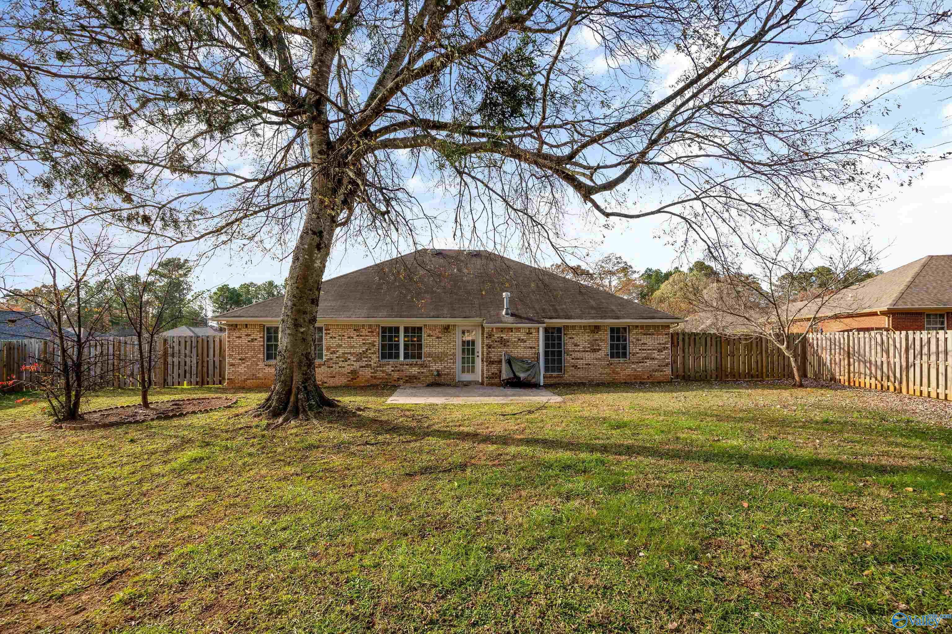 209 Vine Cliff Drive