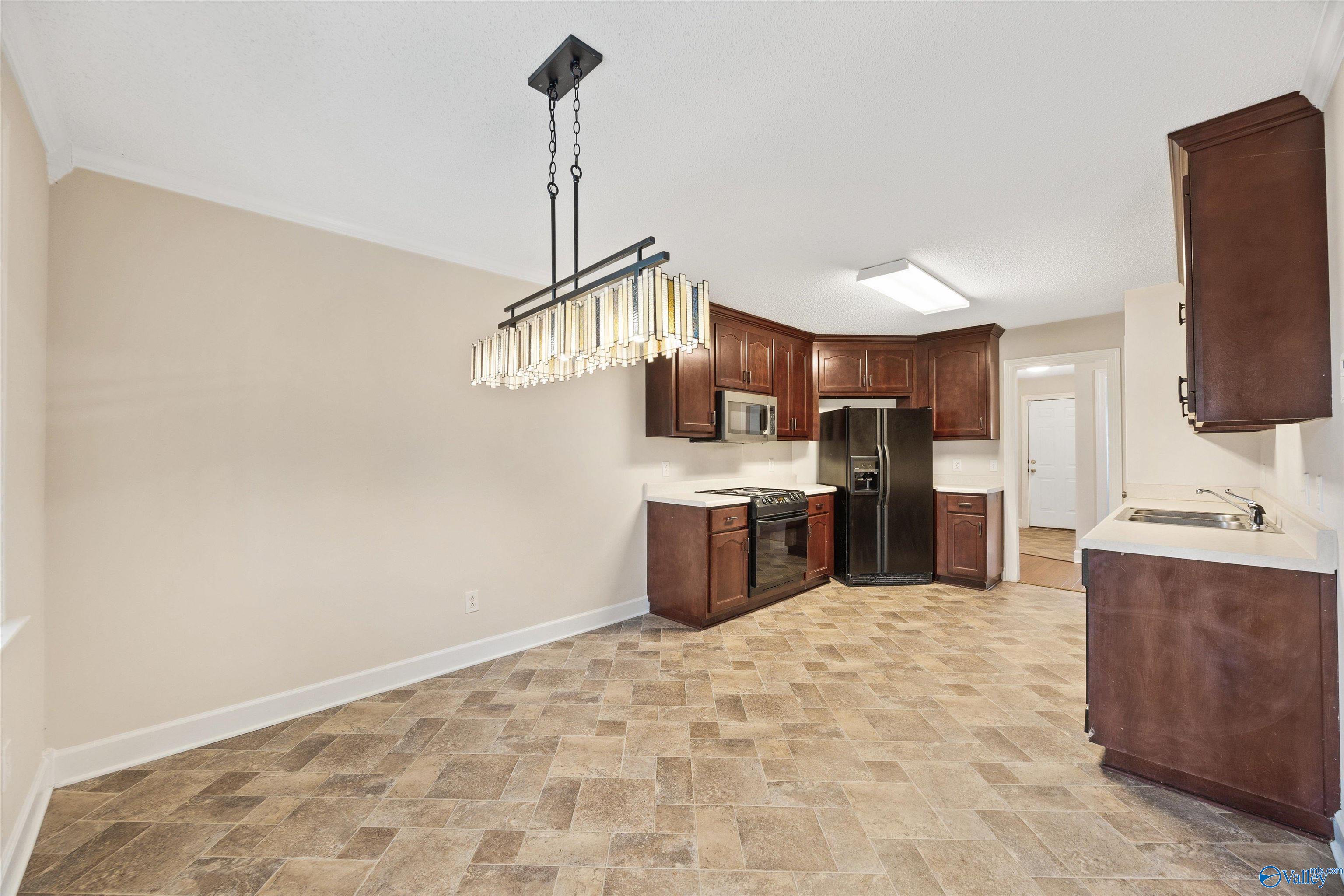 209 Vine Cliff Drive