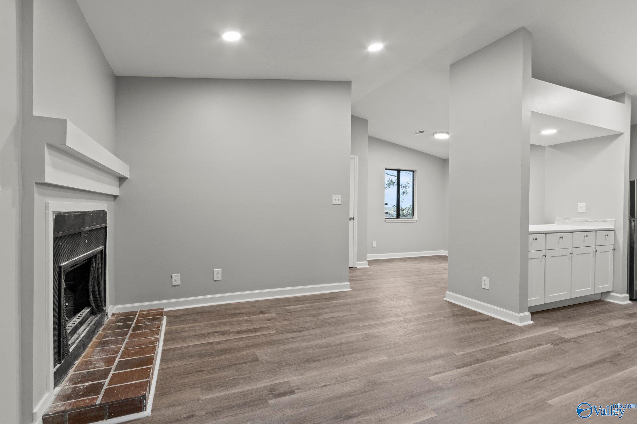 600 Julia Street NW # D Unit: A-D