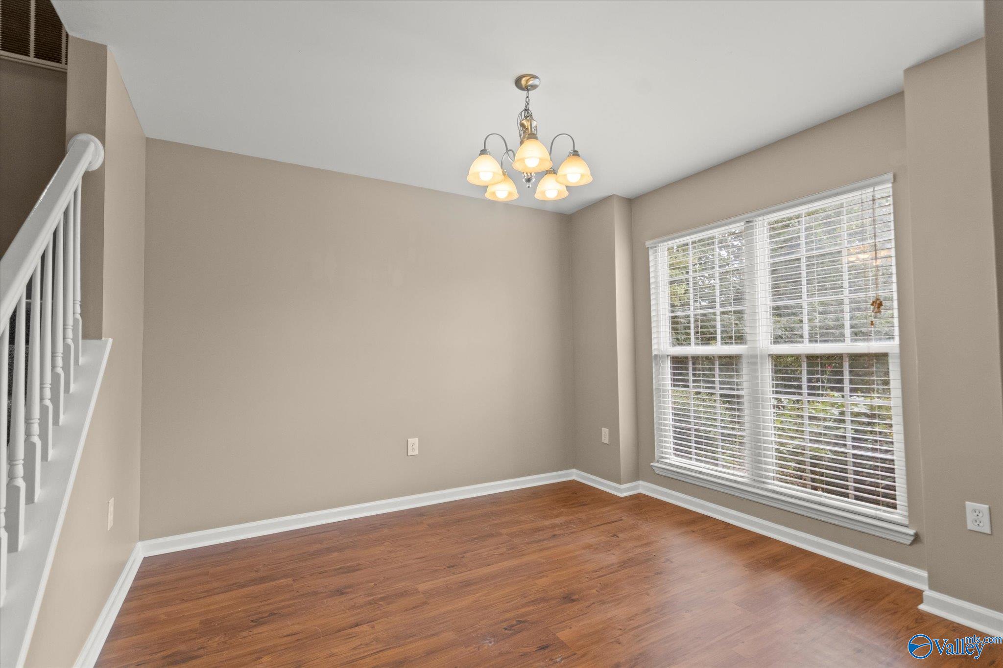 105 Denning Circle