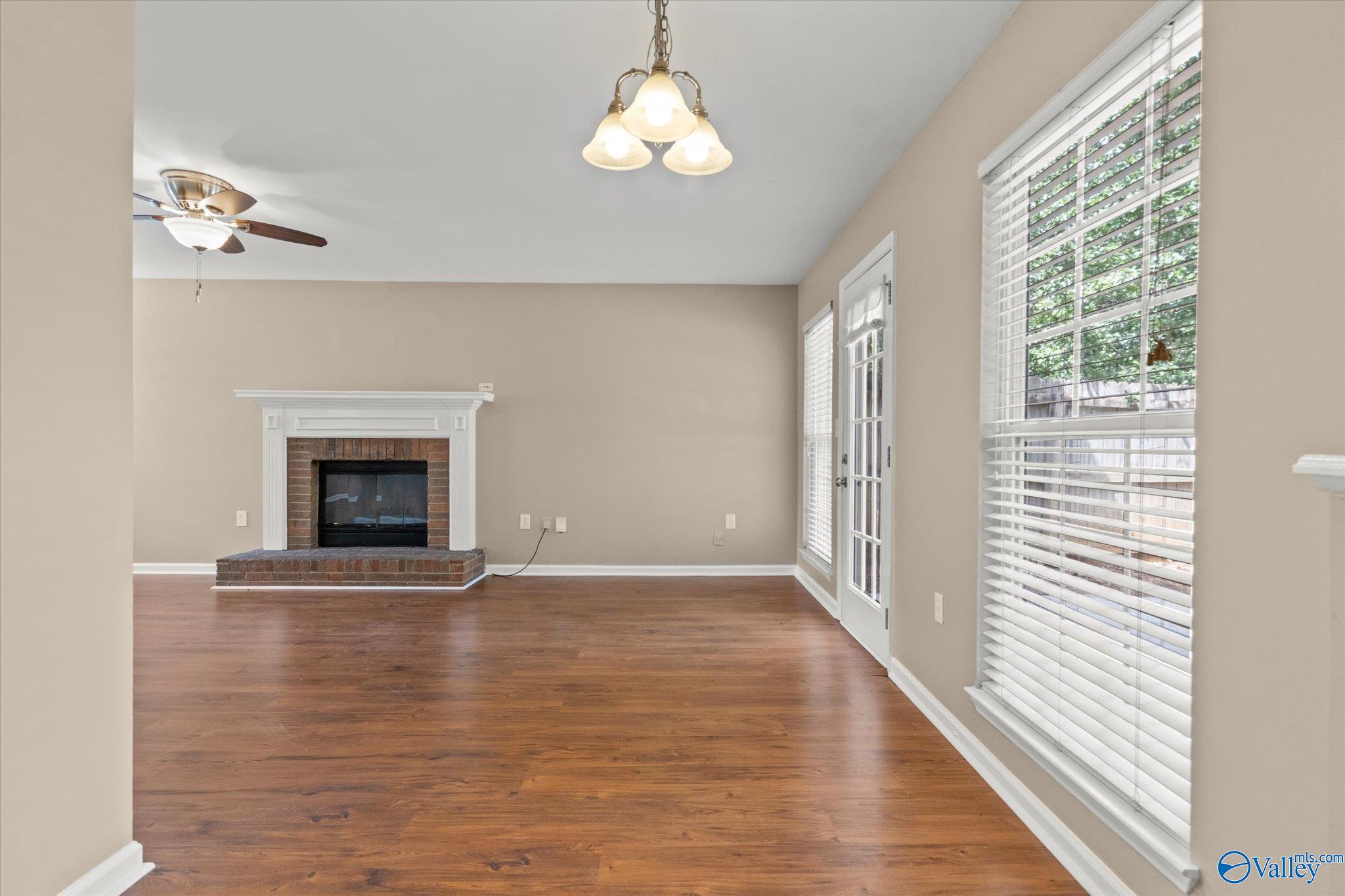 105 Denning Circle