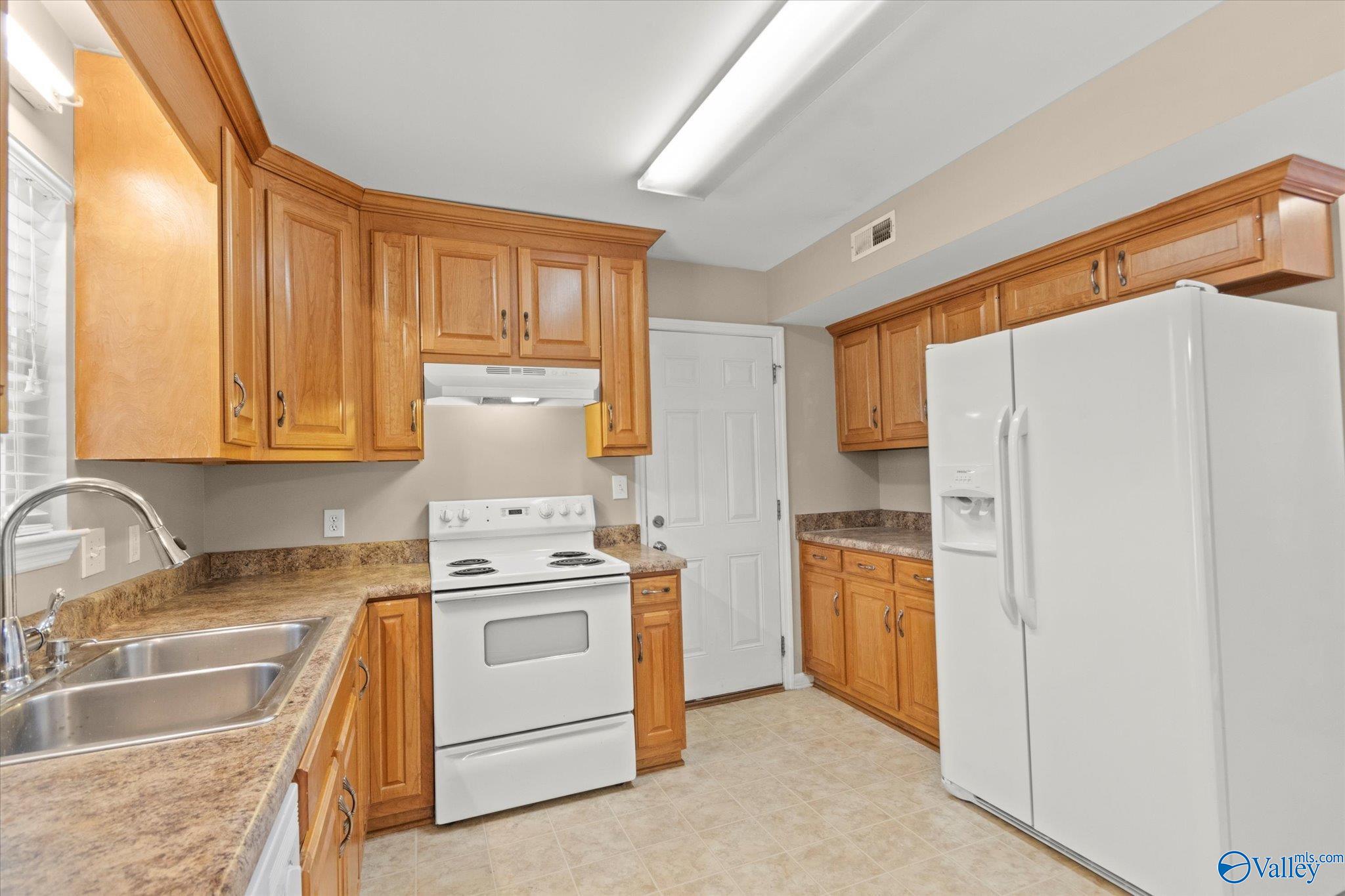 105 Denning Circle