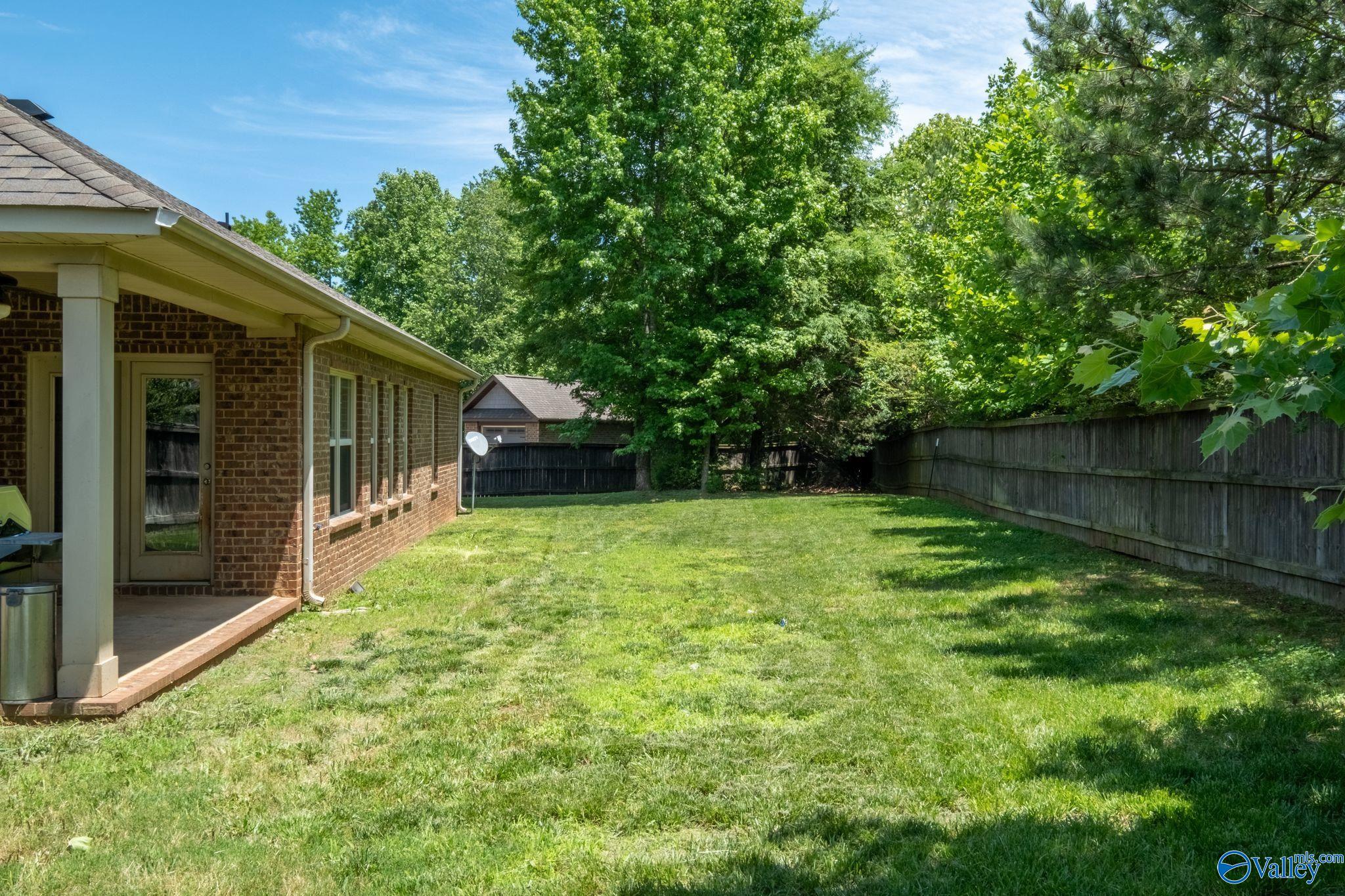 430 Fern Terrace NW
