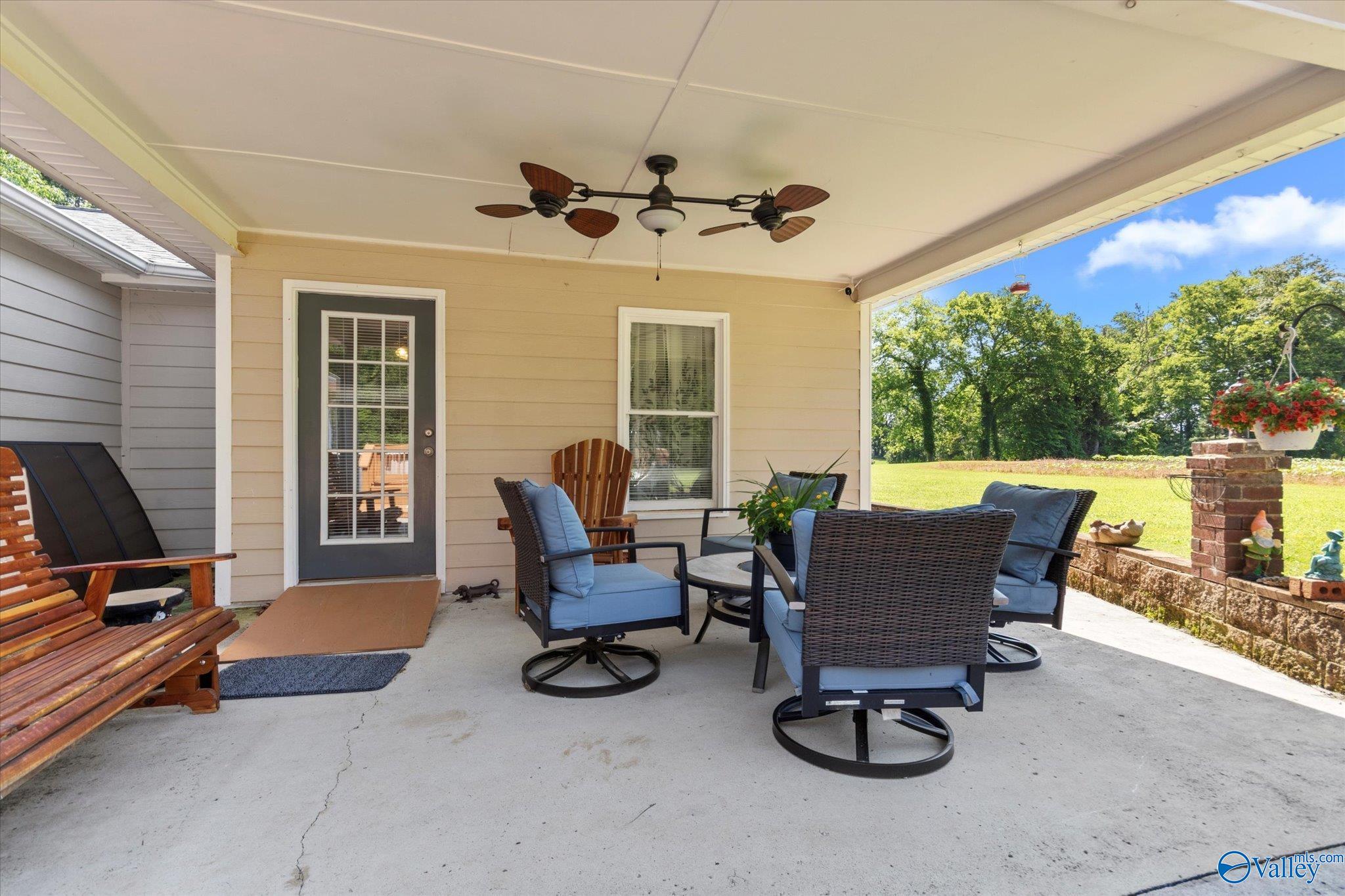 963 Rube Robinson Road