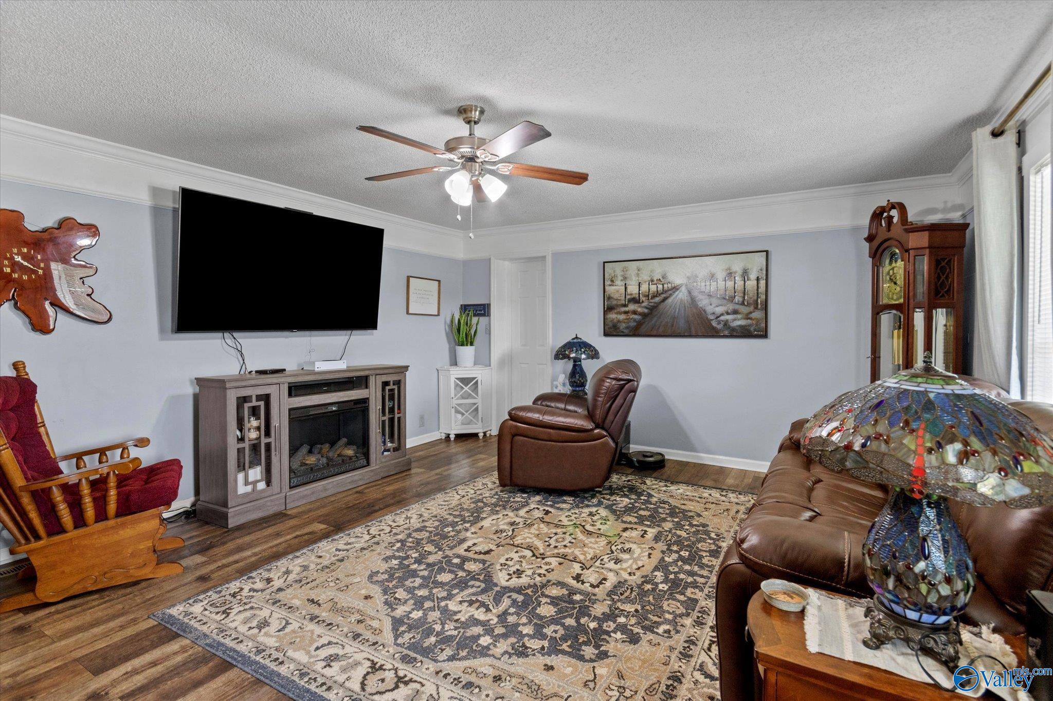 963 Rube Robinson Road