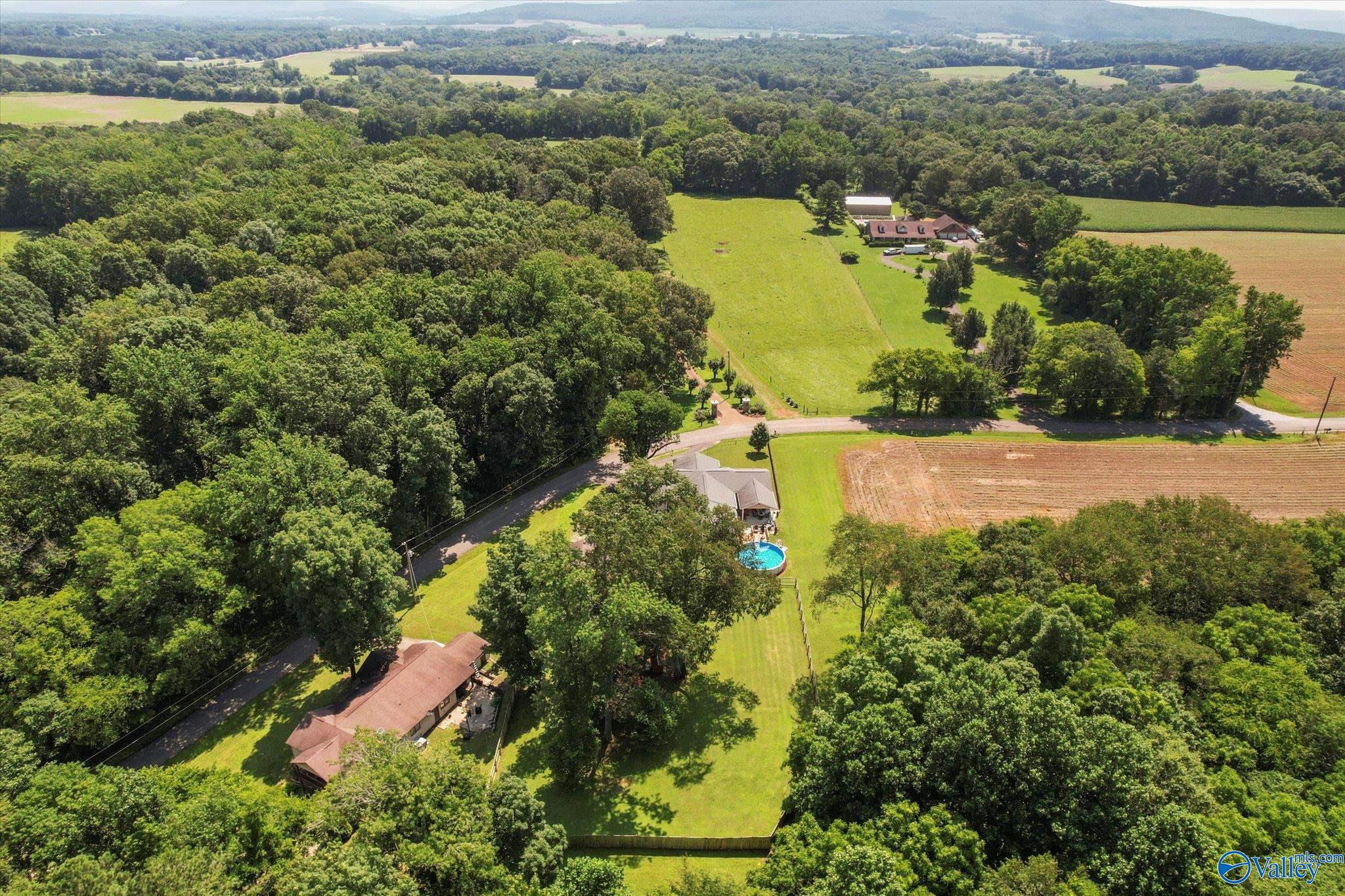 963 Rube Robinson Road