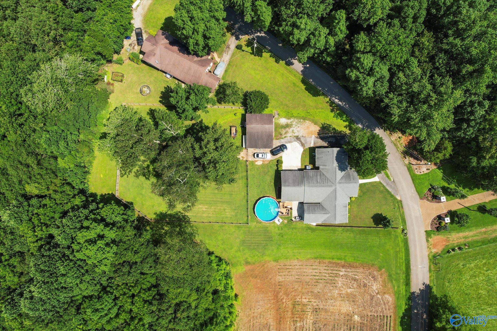 963 Rube Robinson Road
