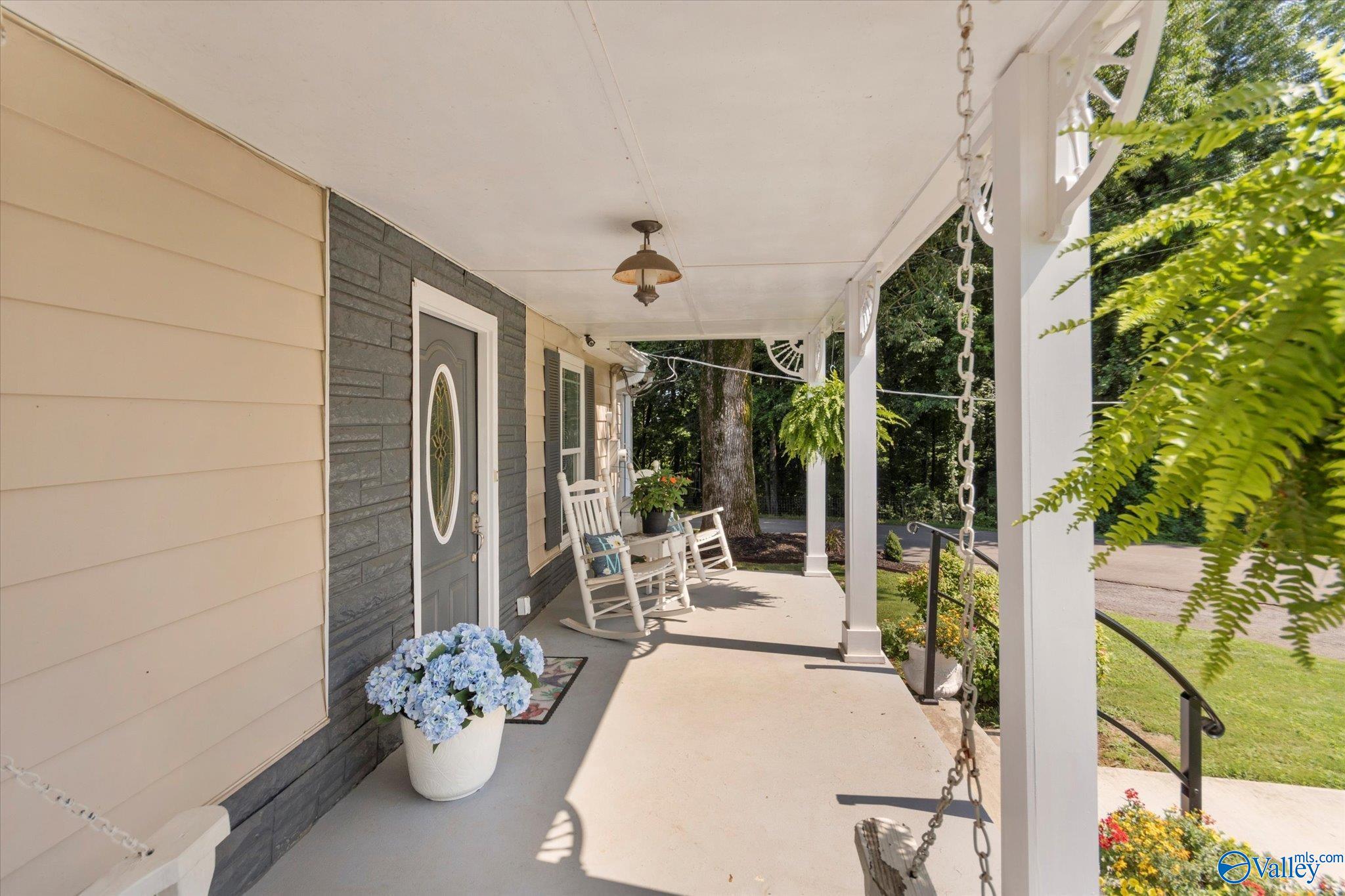 963 Rube Robinson Road
