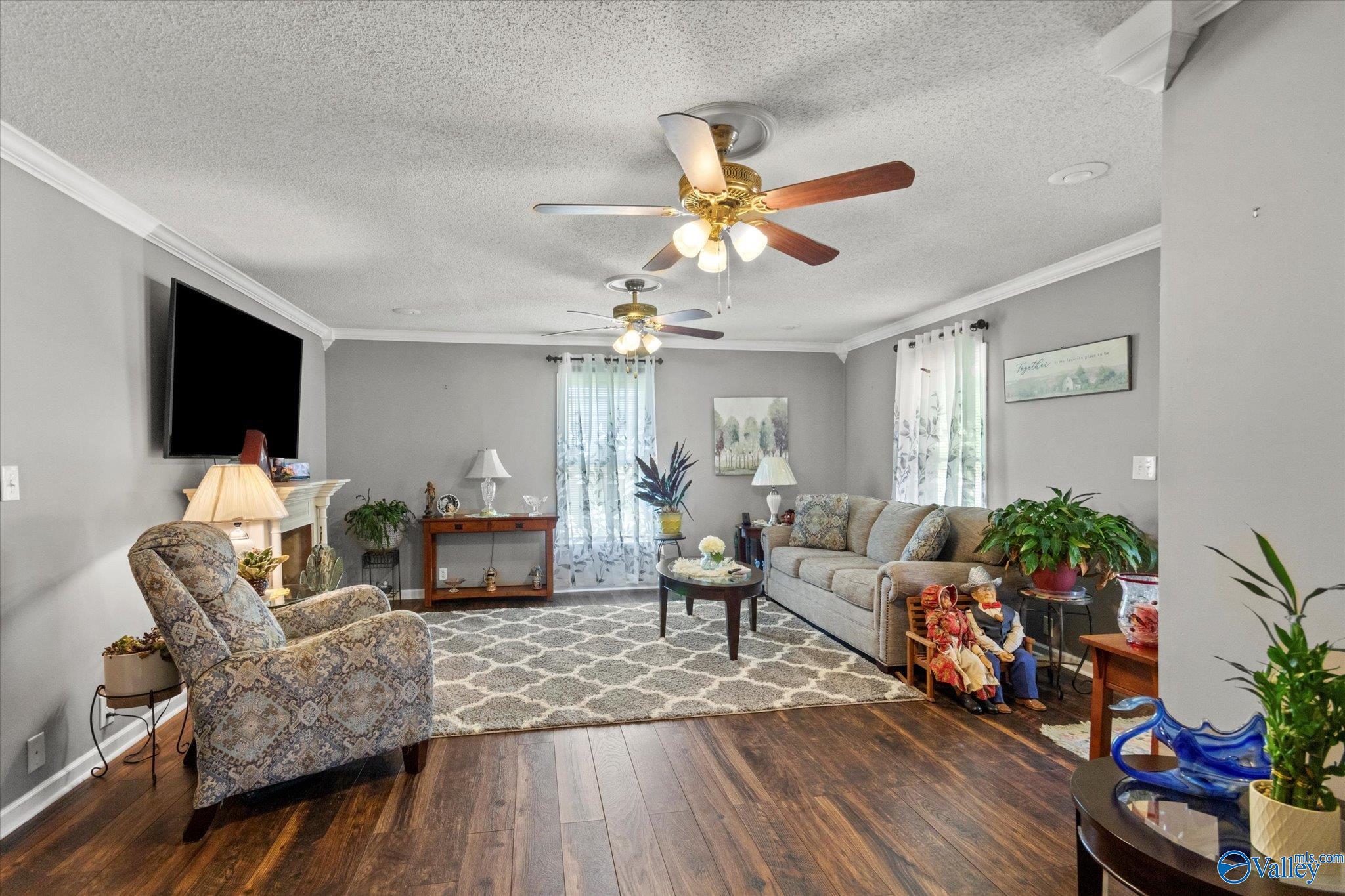 963 Rube Robinson Road