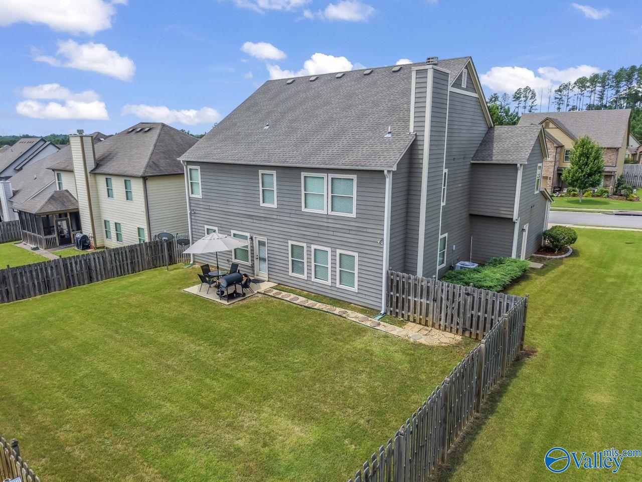 1076 Seminole Place