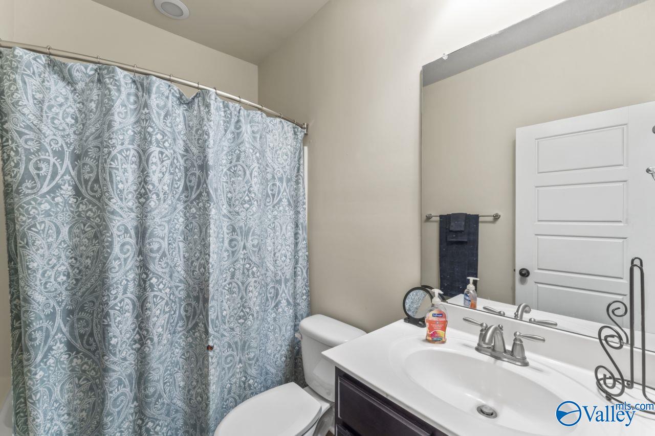 1076 Seminole Place