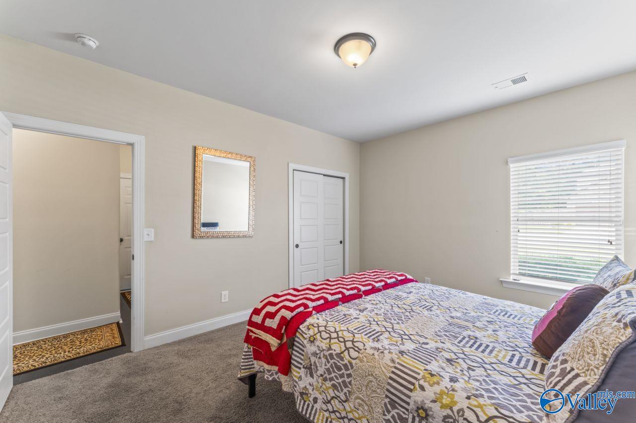 1076 Seminole Place