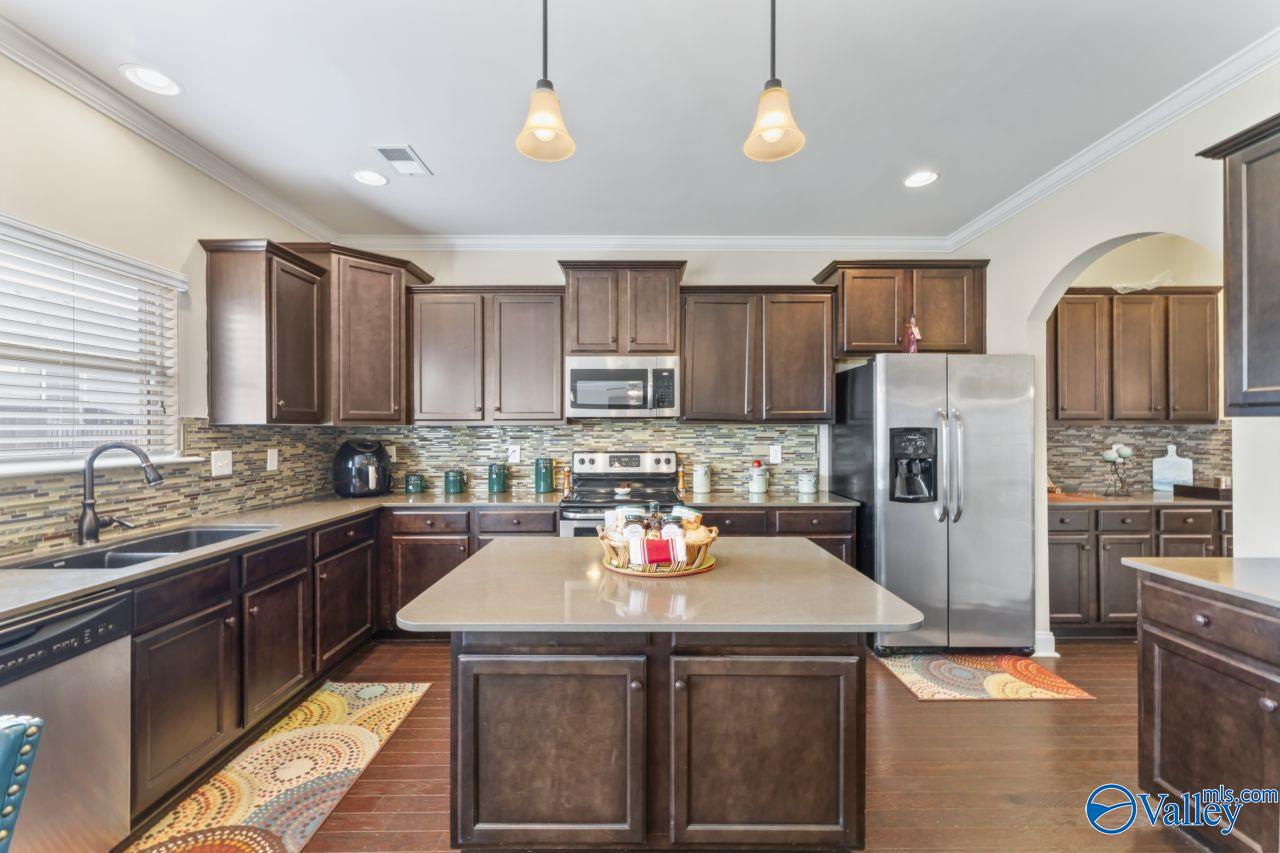1076 Seminole Place