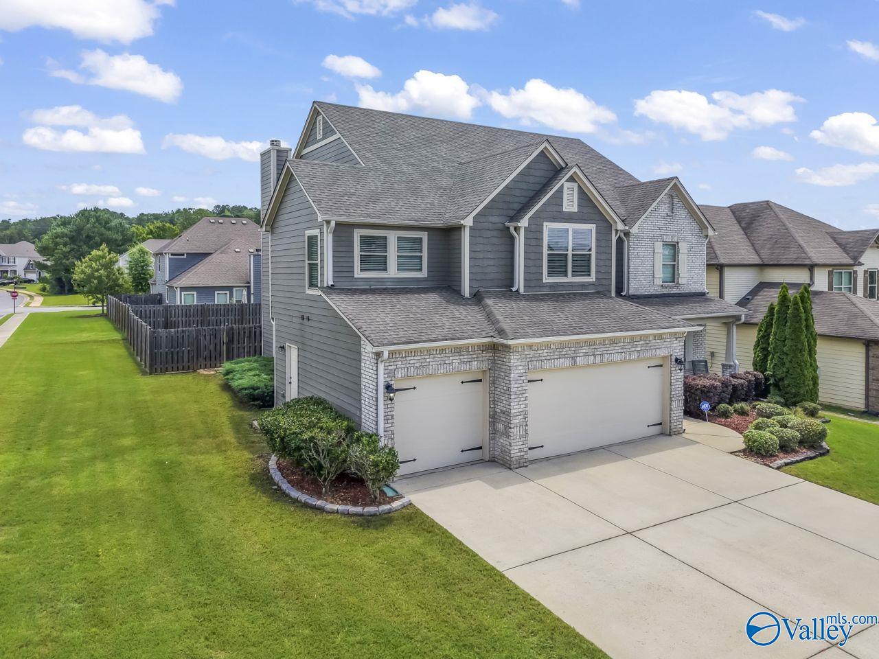 1076 Seminole Place
