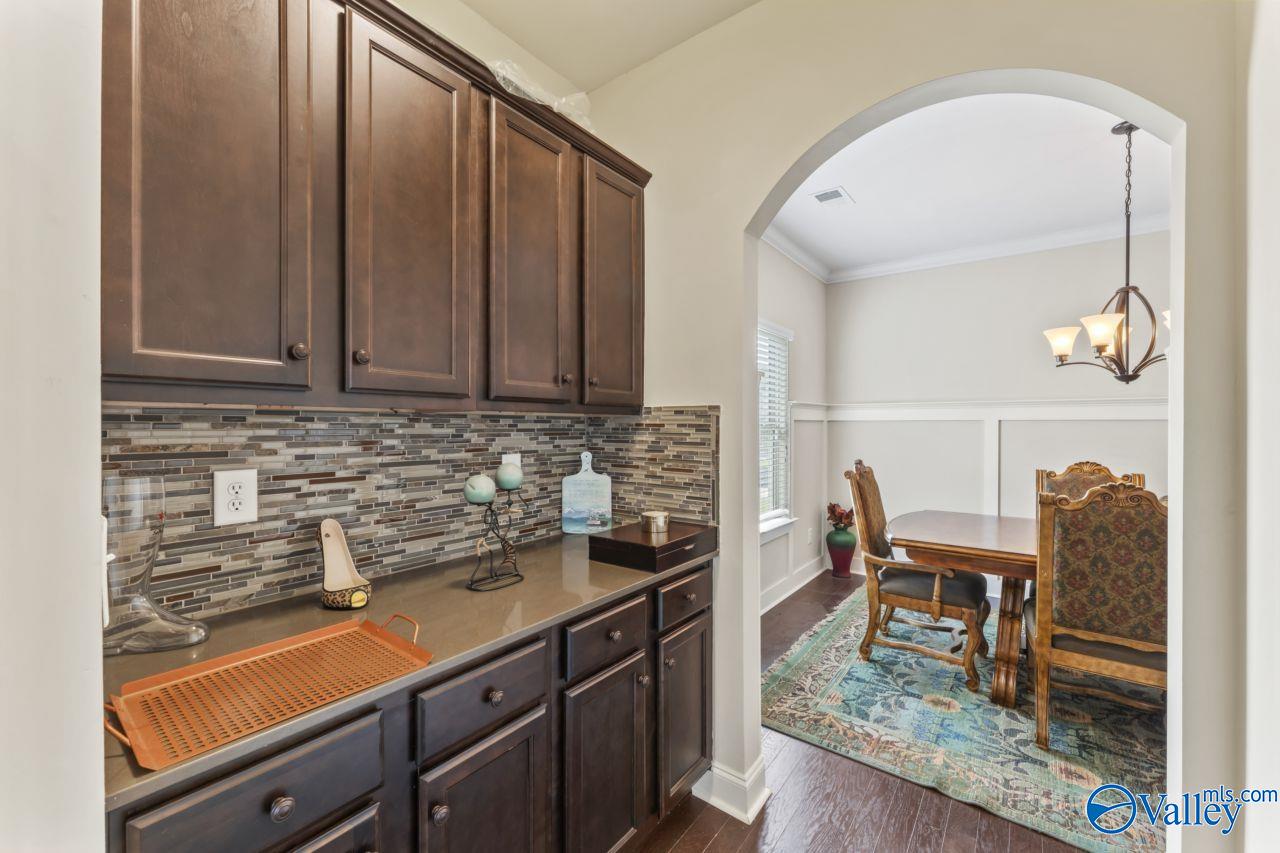 1076 Seminole Place