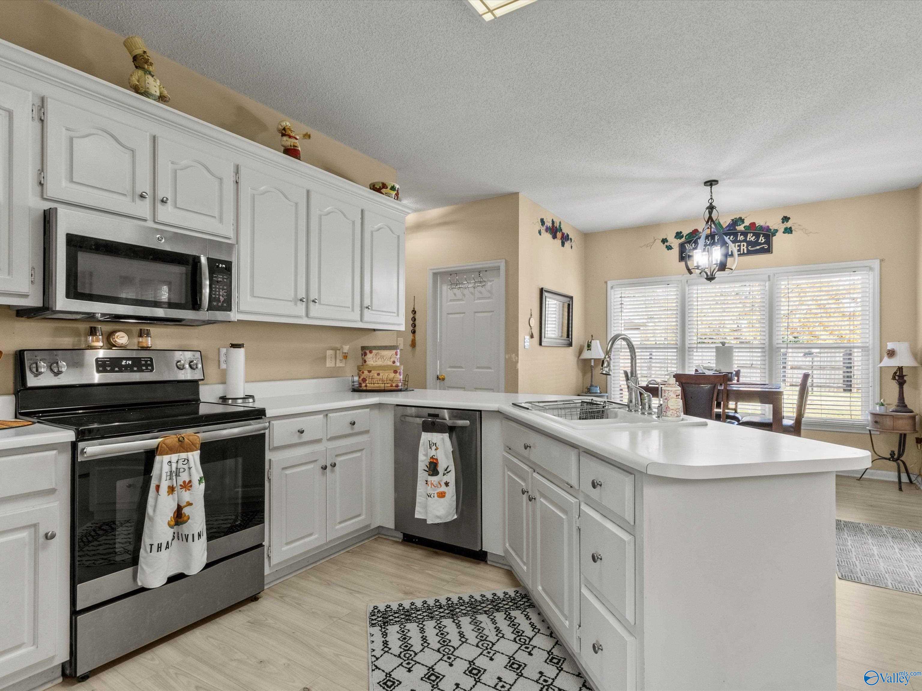 15030 Capstone Lane