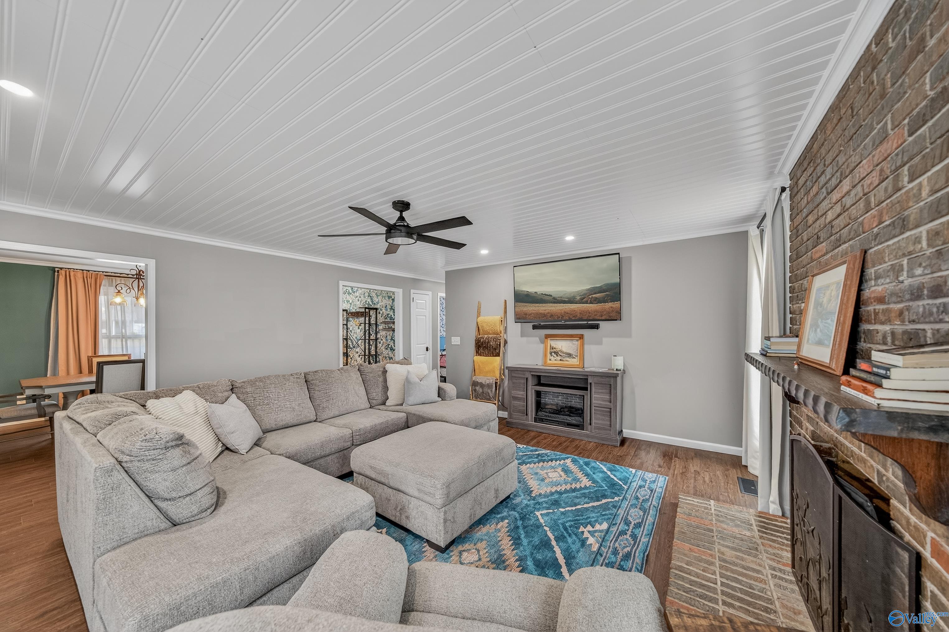23706 Laura Leigh Lane