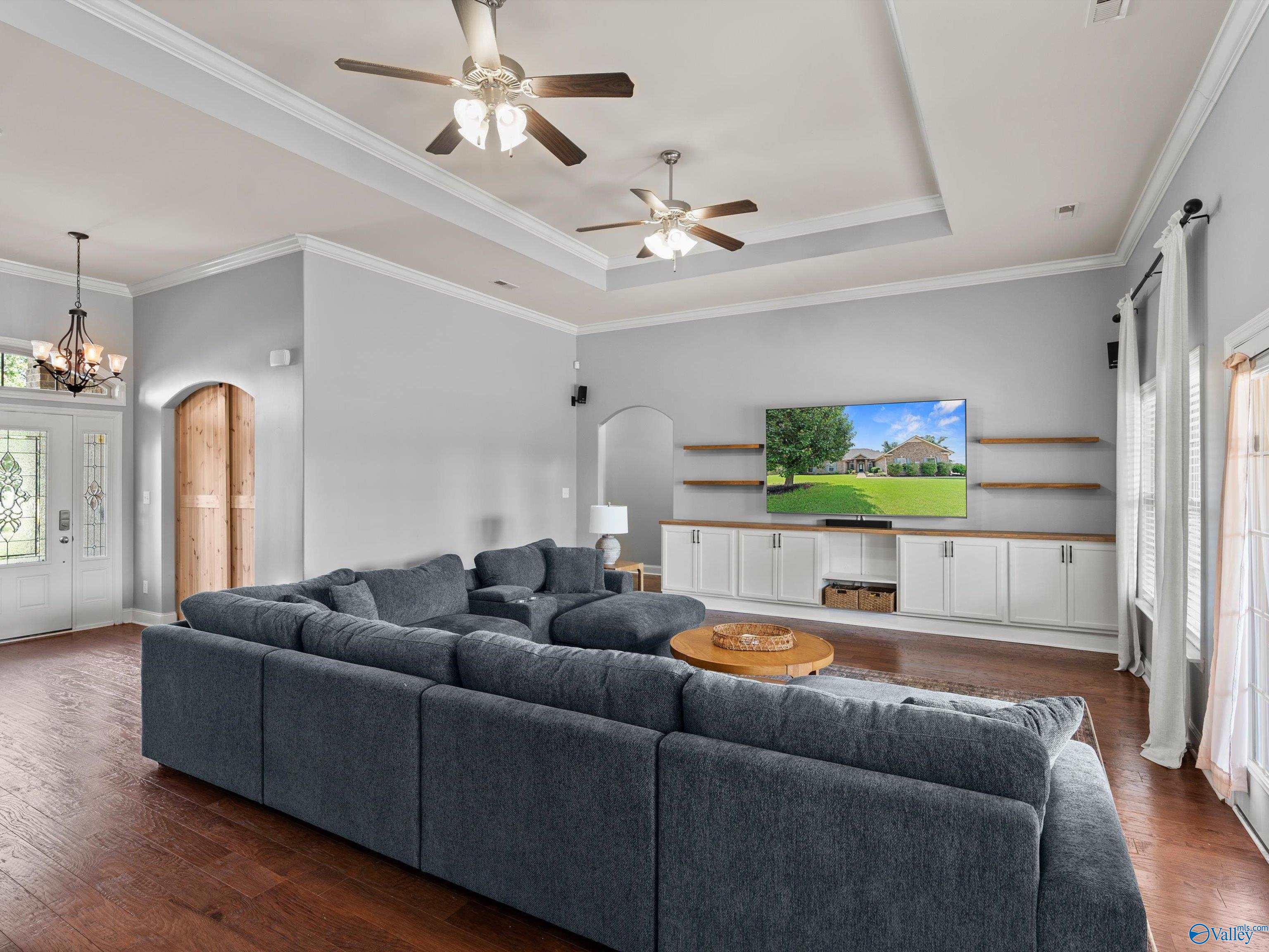711 Tide Creek Drive SW