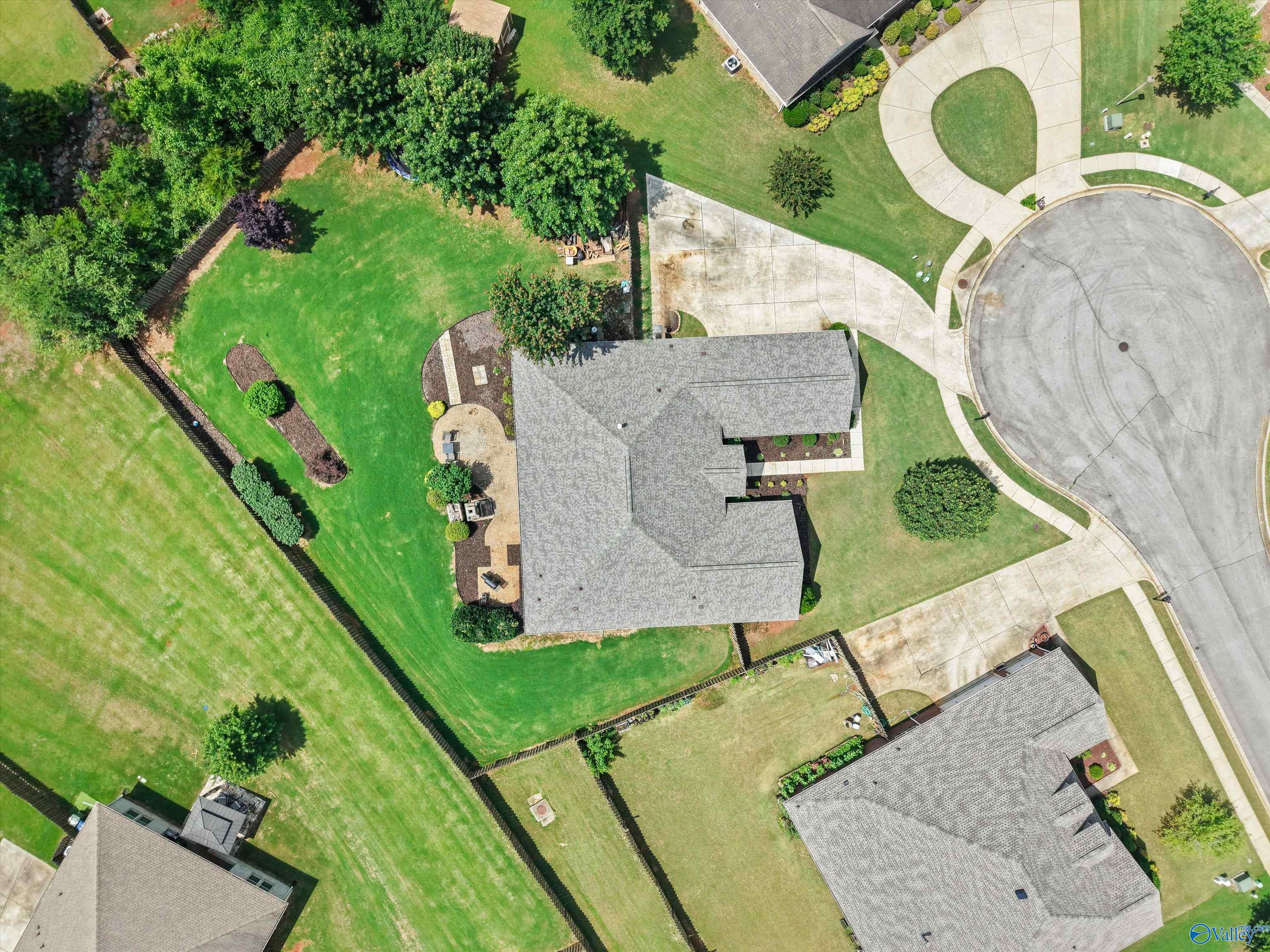 711 Tide Creek Drive SW