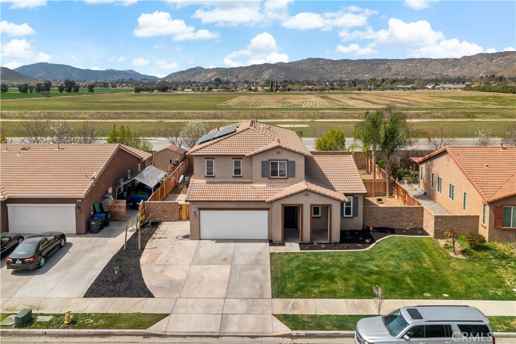 391 Cantata Avenue