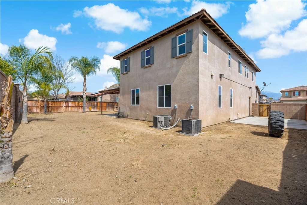 391 Cantata Avenue